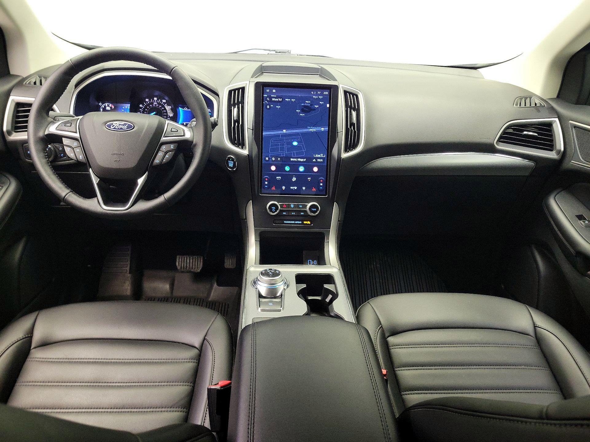 Thumbnail: 2021 Ford Edge - 9