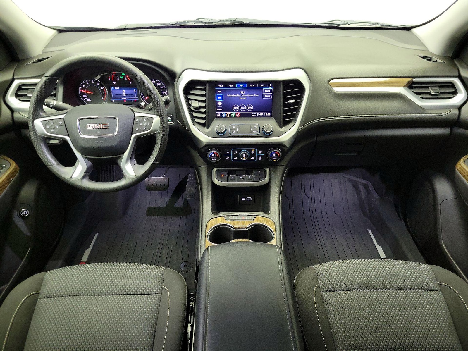 2023 GMC Acadia SLE - Photo 10