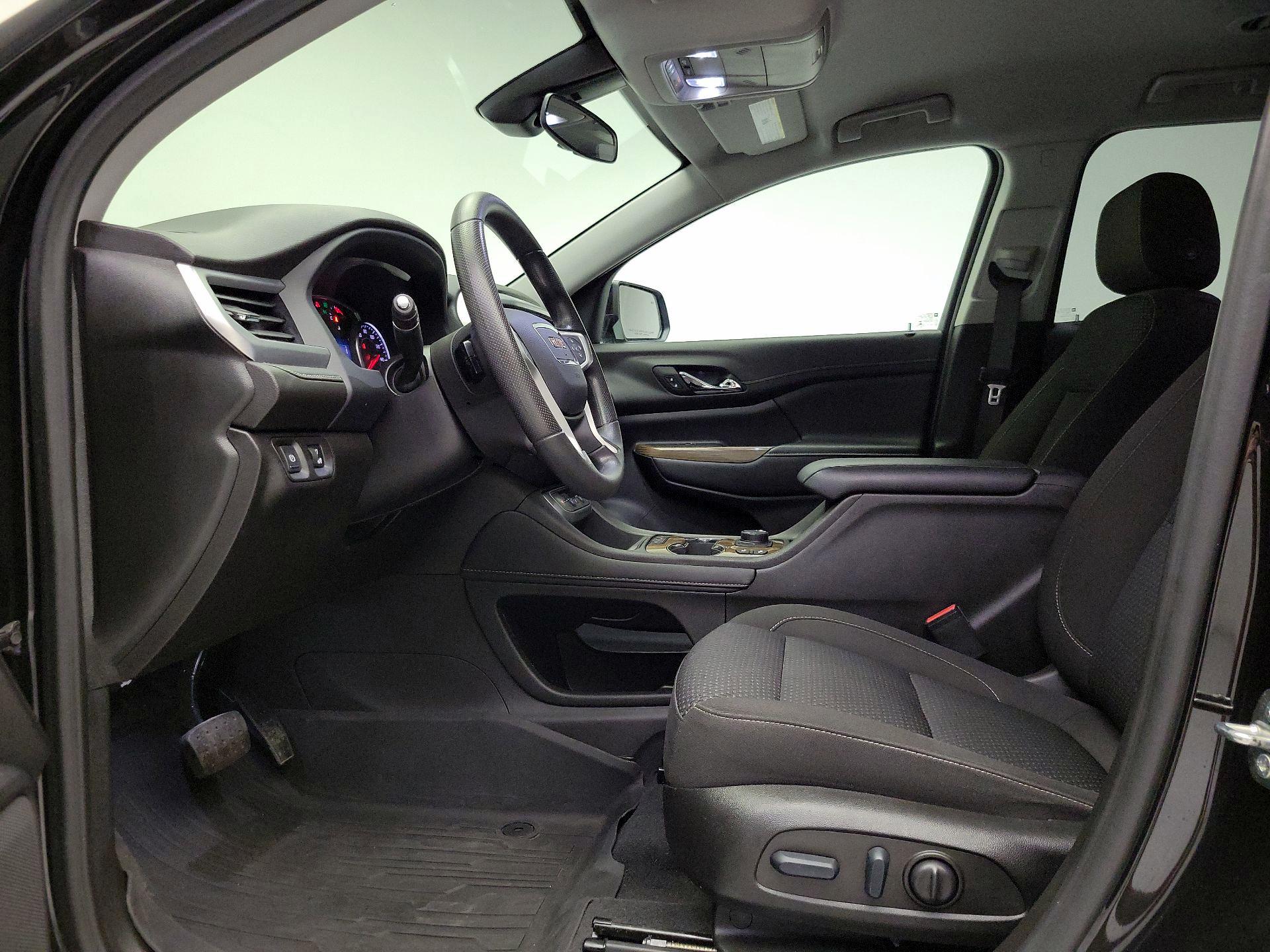 Thumbnail: 2023 GMC Acadia - 11