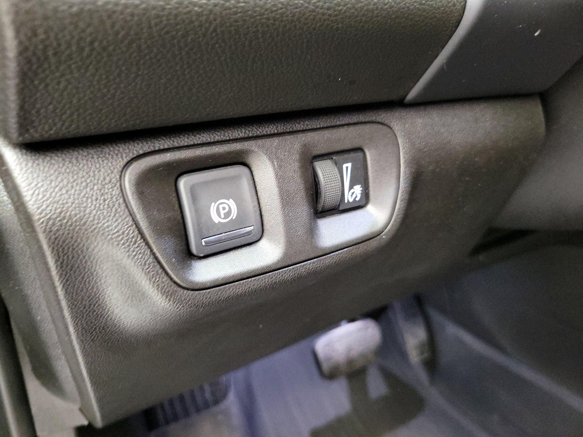 Thumbnail: 2023 GMC Acadia - 13