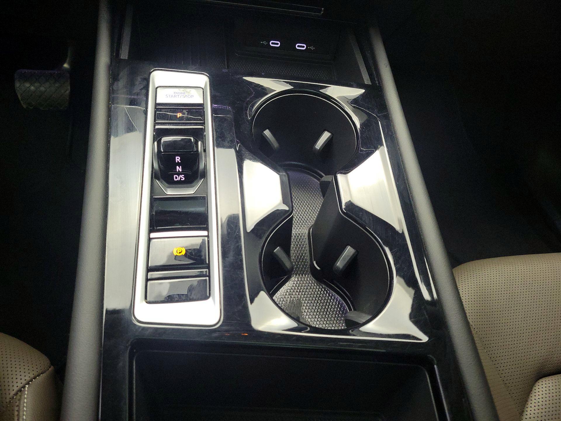 Thumbnail: 2025 Volkswagen Atlas - 18