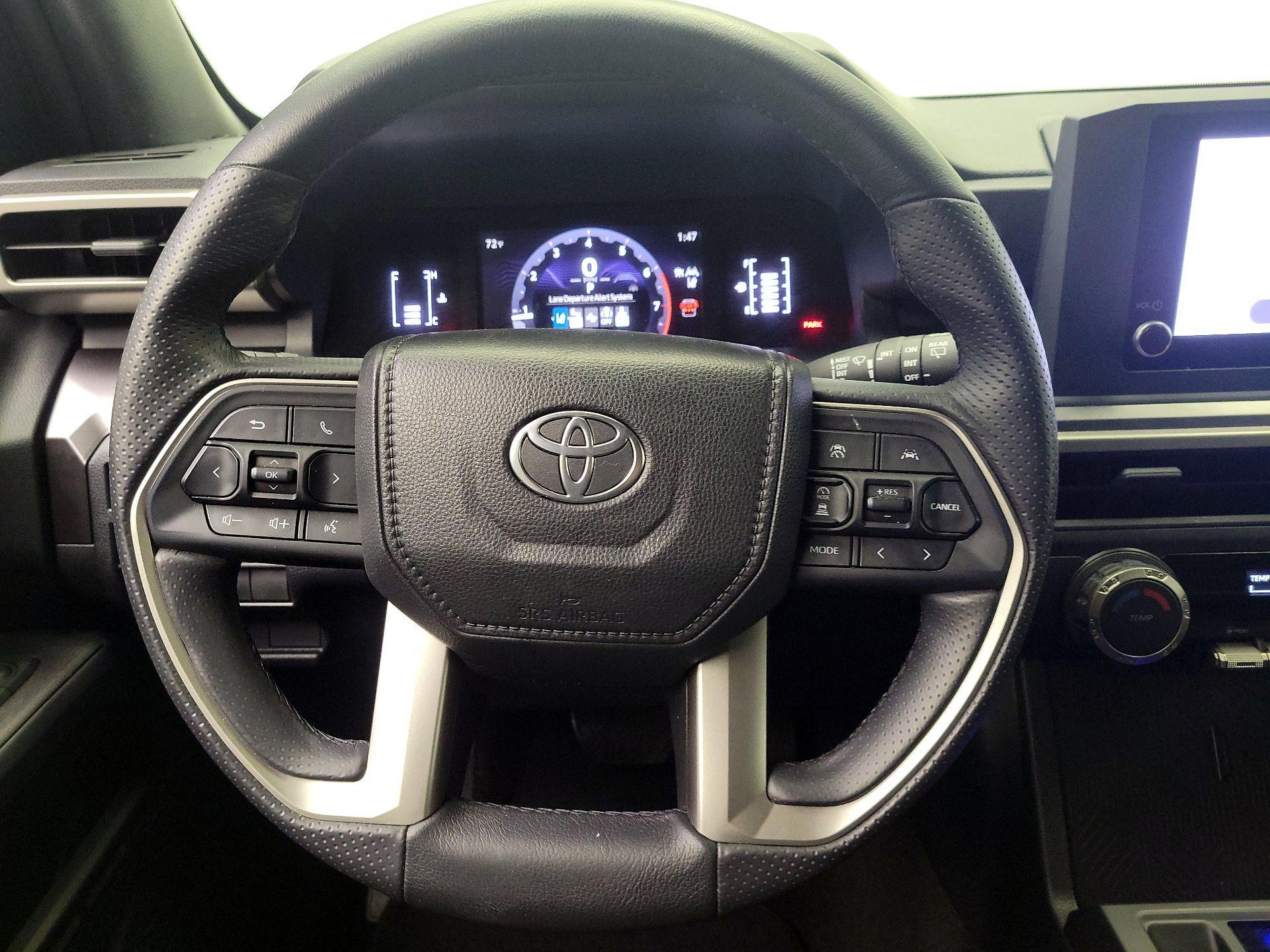 Thumbnail: 2025 Toyota 4Runner - 10