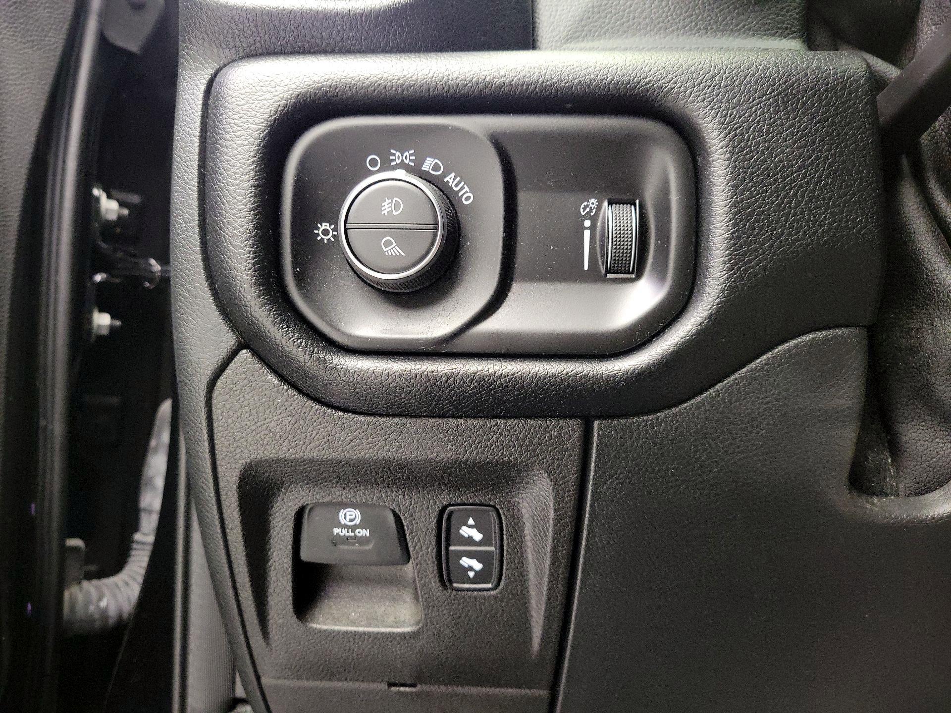 Thumbnail: 2022 RAM 1500 - 13