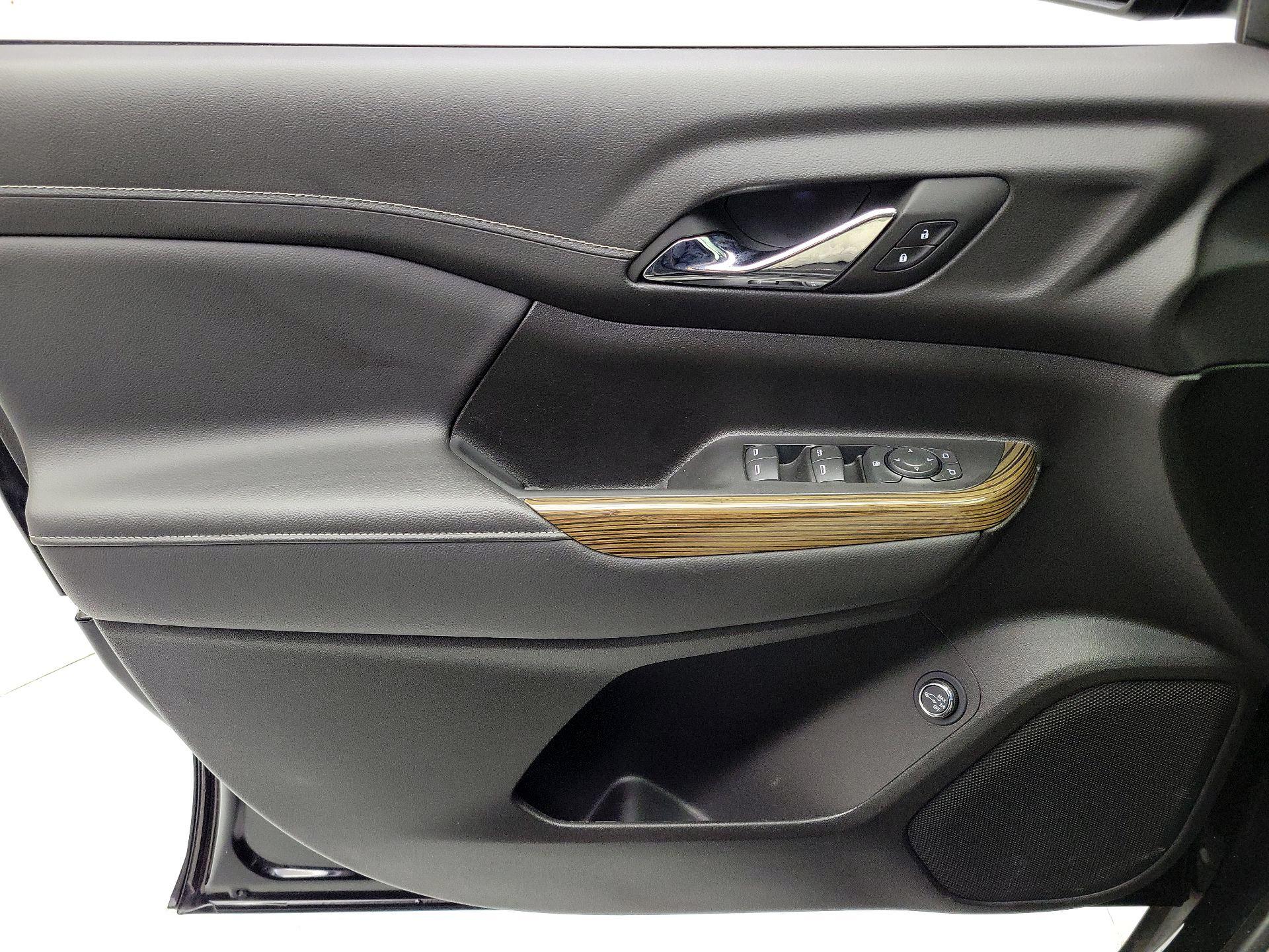 Thumbnail: 2023 GMC Acadia - 12