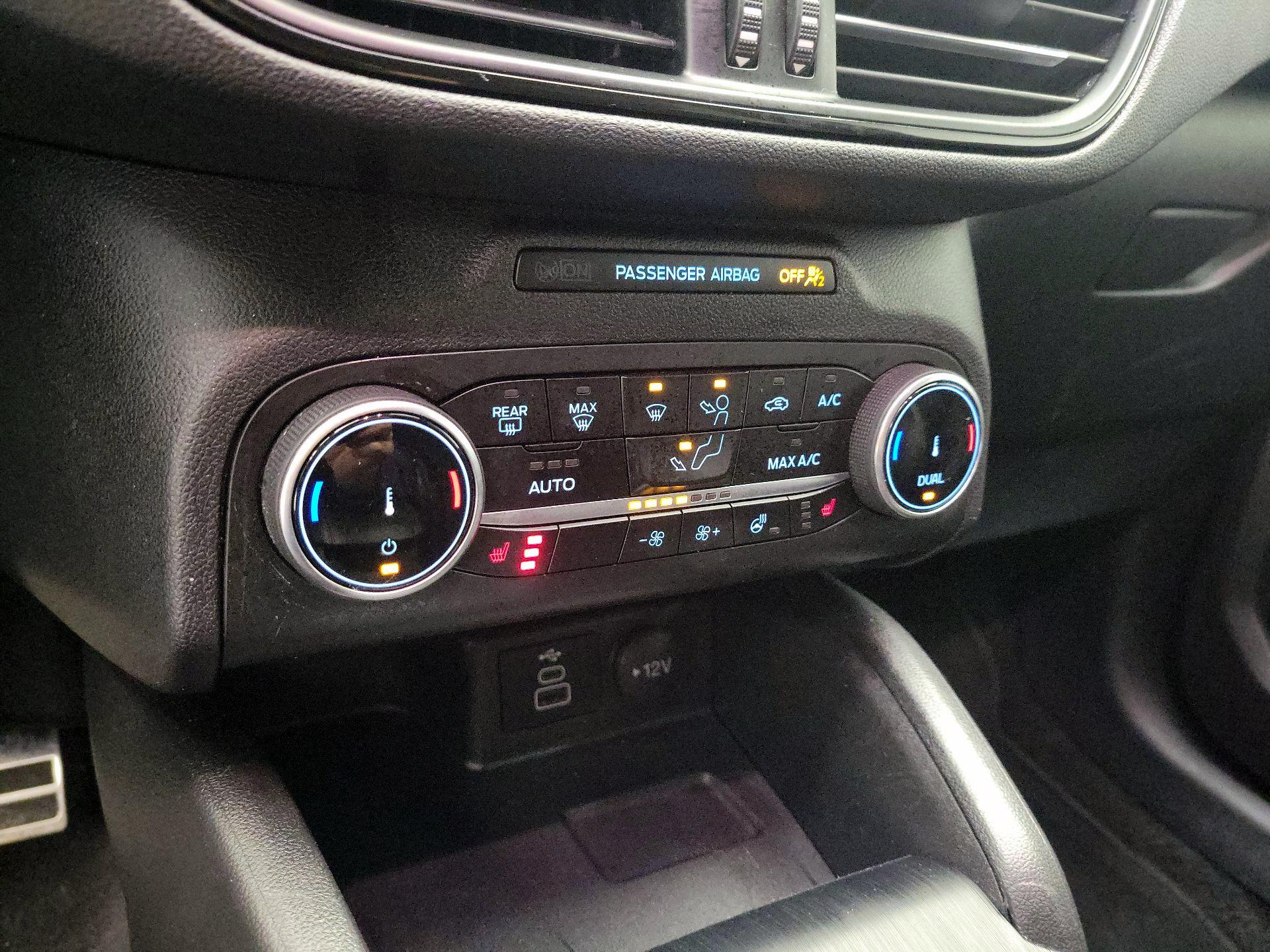 Thumbnail: 2024 Ford Escape - 16