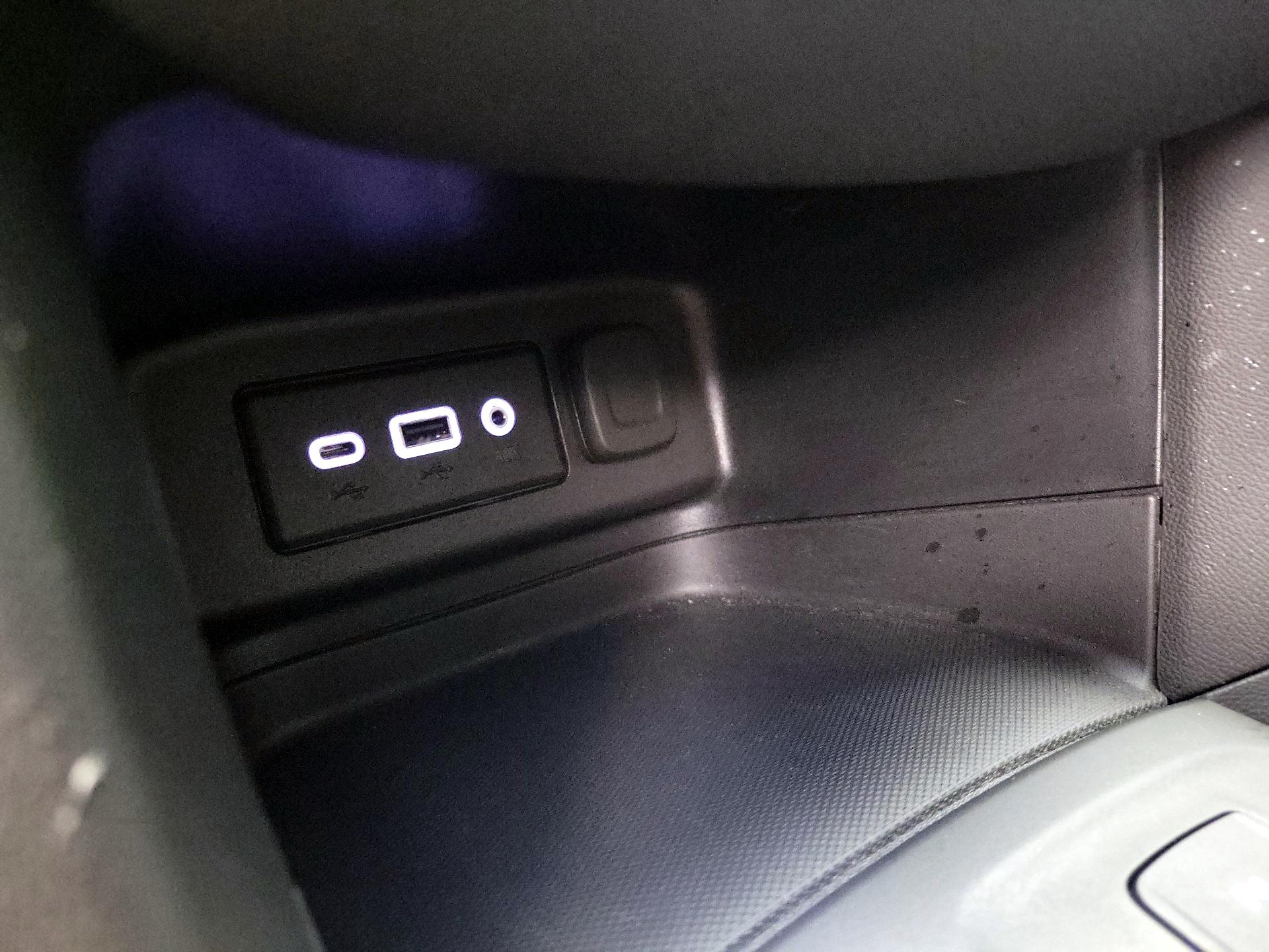 Thumbnail: 2023 Chevrolet Equinox - 18