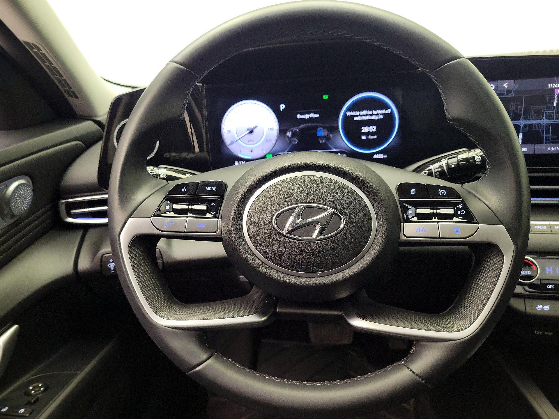 Thumbnail: 2023 Hyundai Elantra - 10