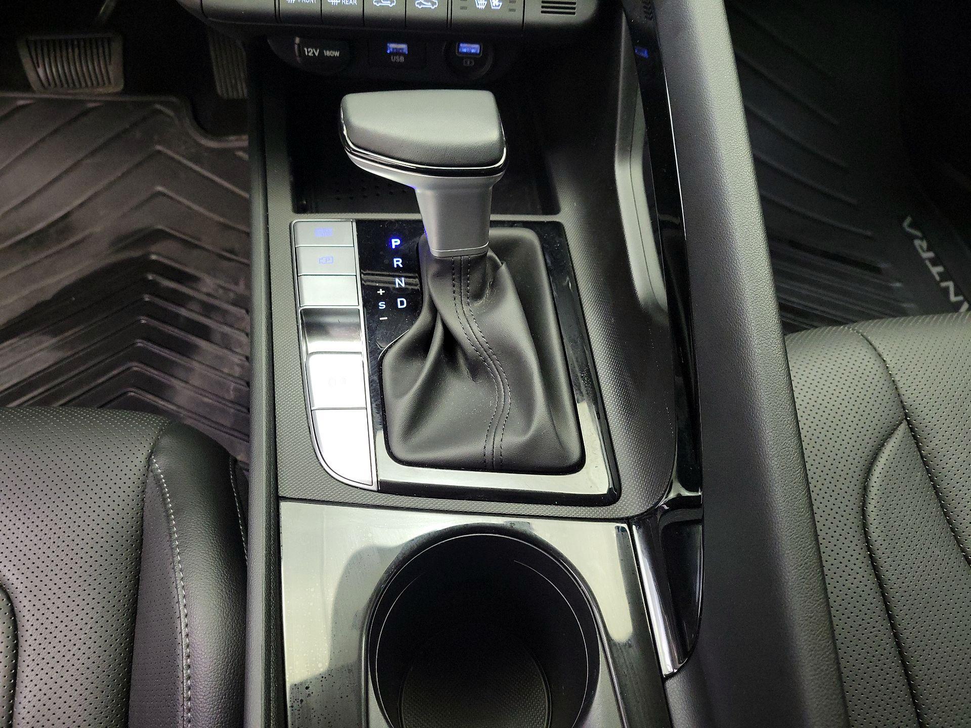 Thumbnail: 2023 Hyundai Elantra - 18