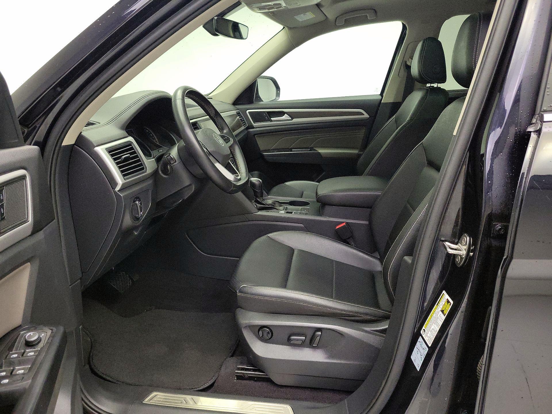 Thumbnail: 2021 Volkswagen Atlas - 11