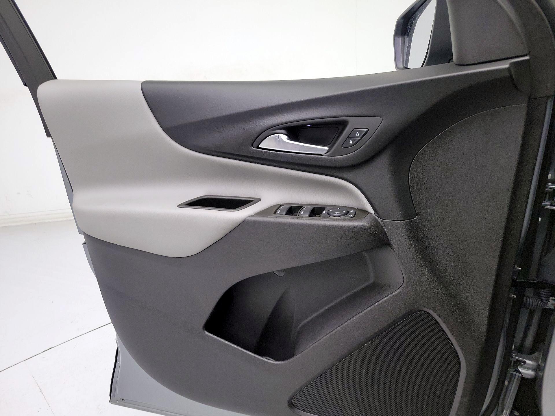 Thumbnail: 2024 Chevrolet Equinox - 12