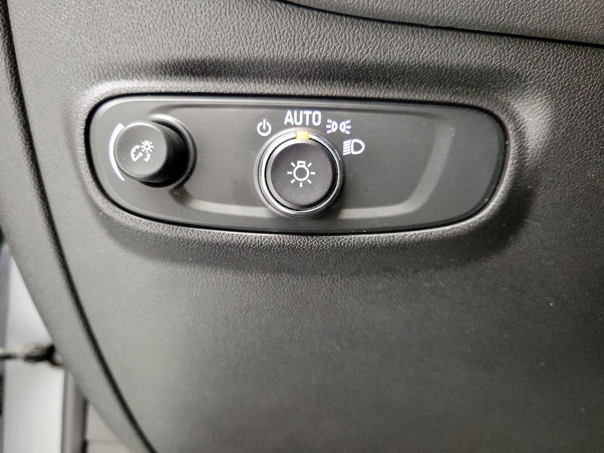 Thumbnail: 2024 Chevrolet Equinox - 13