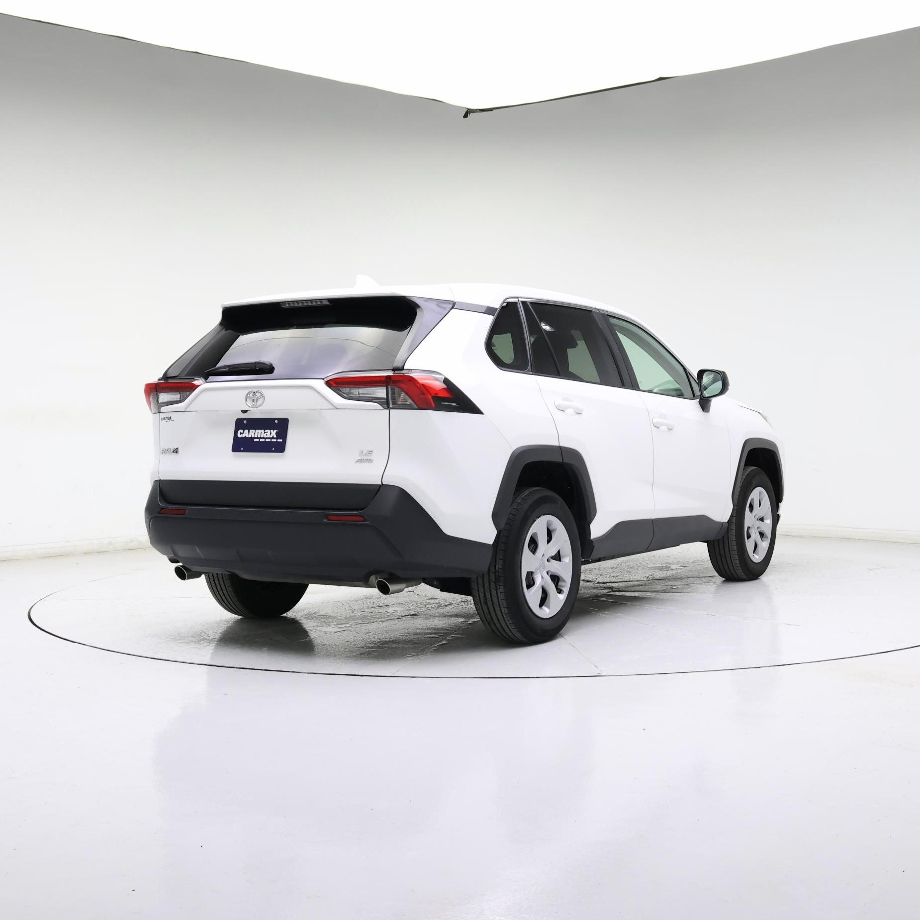 Thumbnail: 2025 Toyota RAV4 - 8