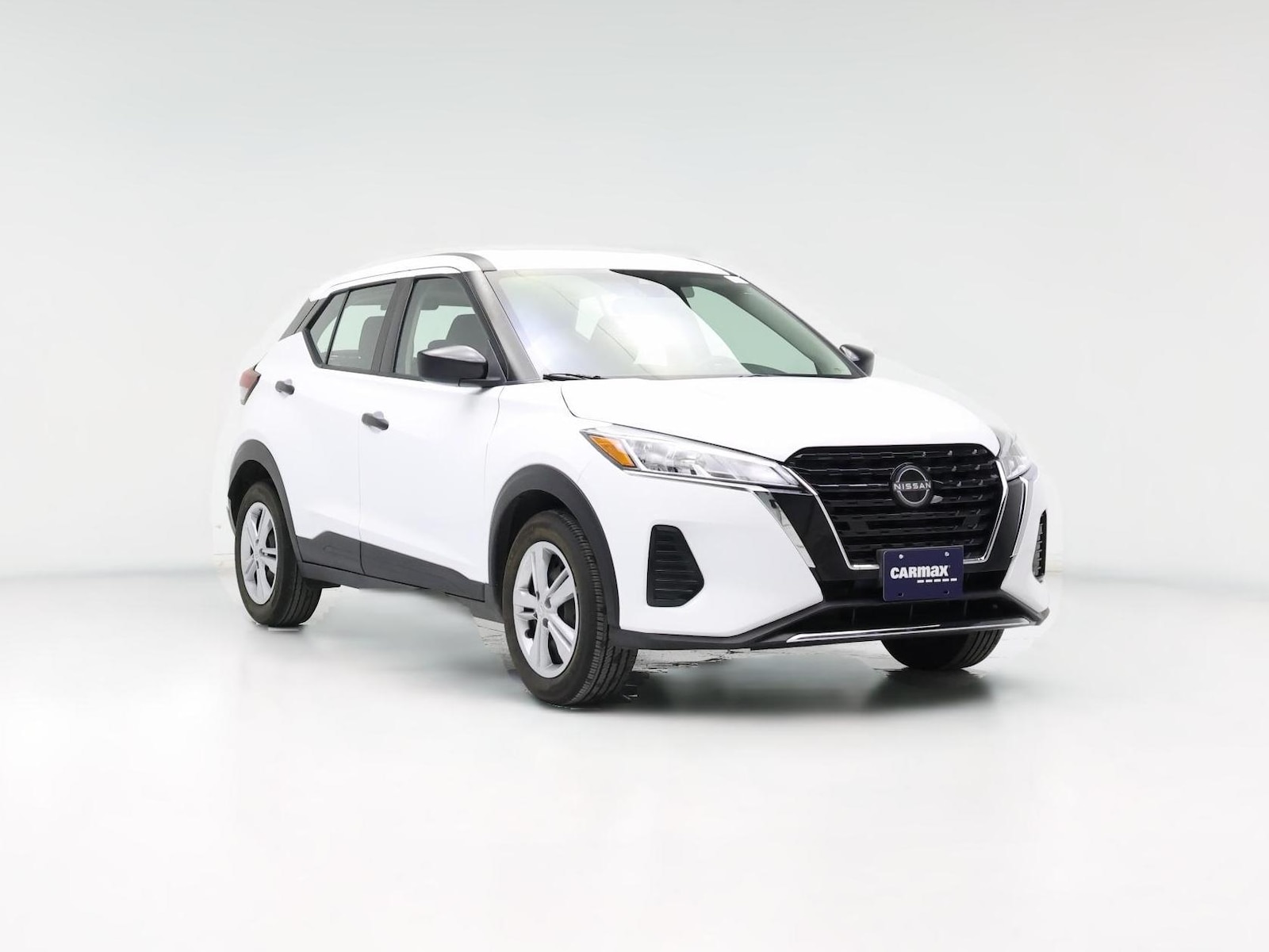 2022 Nissan Kicks S