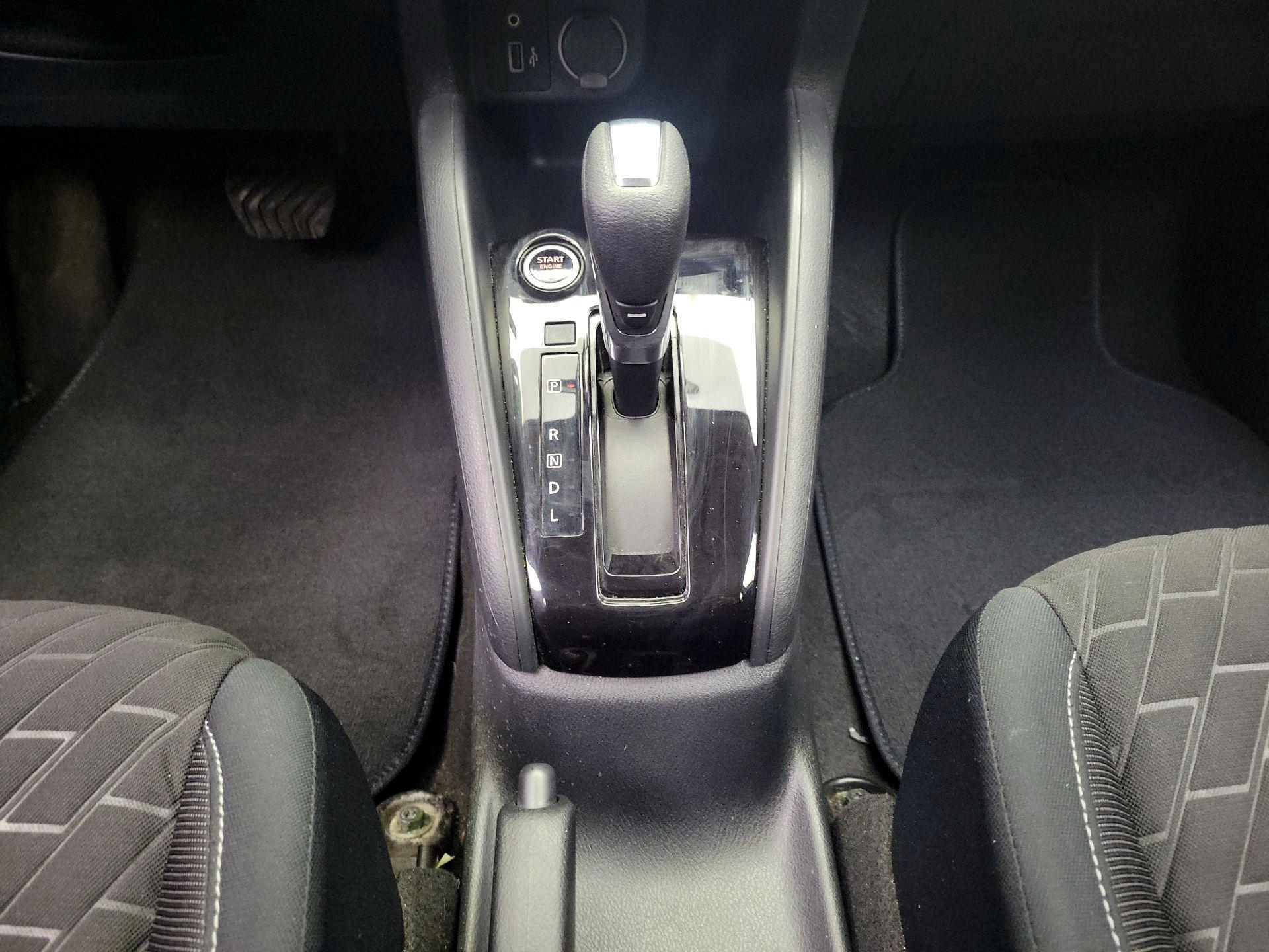 Thumbnail: 2022 Nissan Kicks - 17