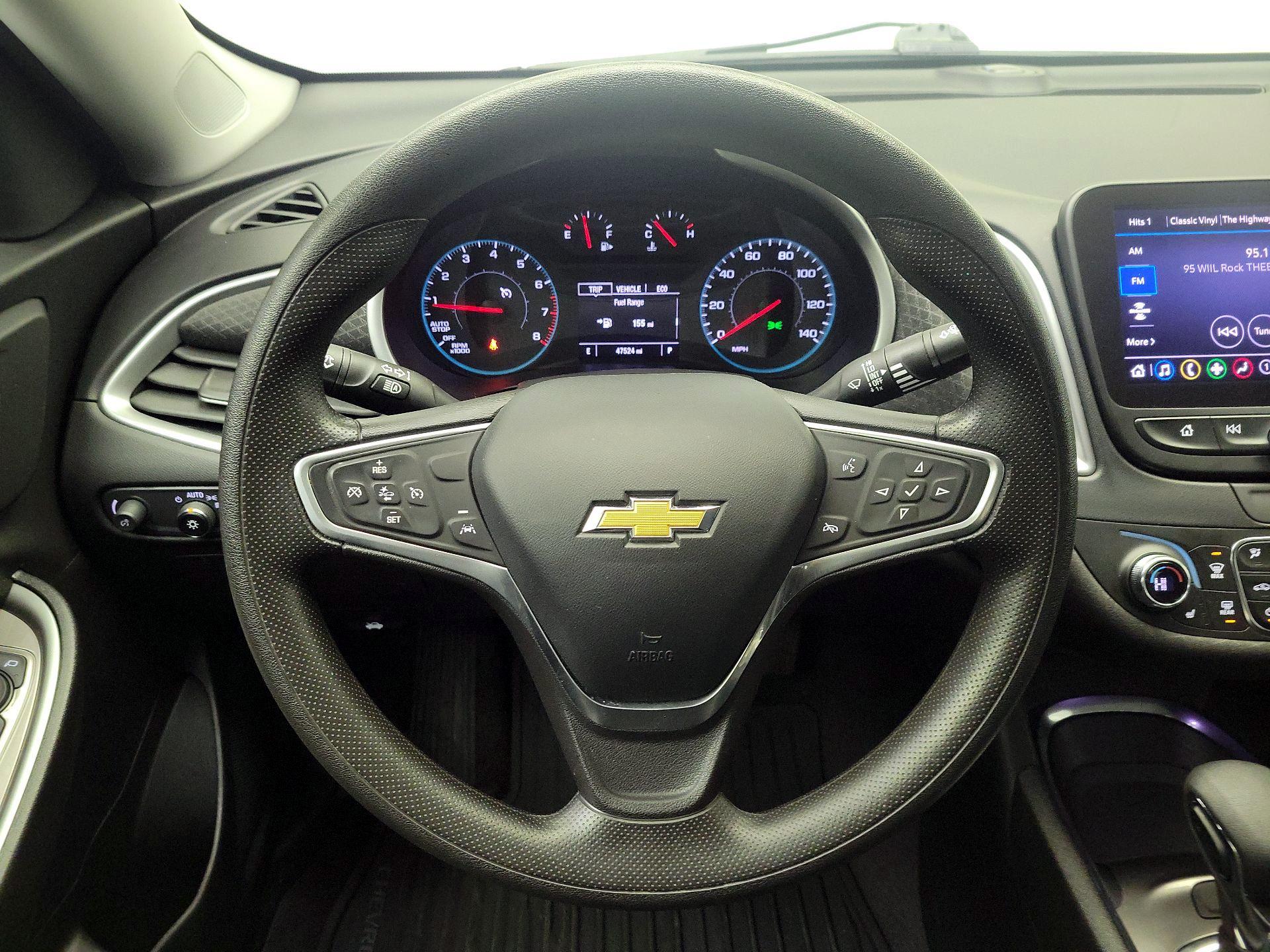 Thumbnail: 2023 Chevrolet Malibu - 10