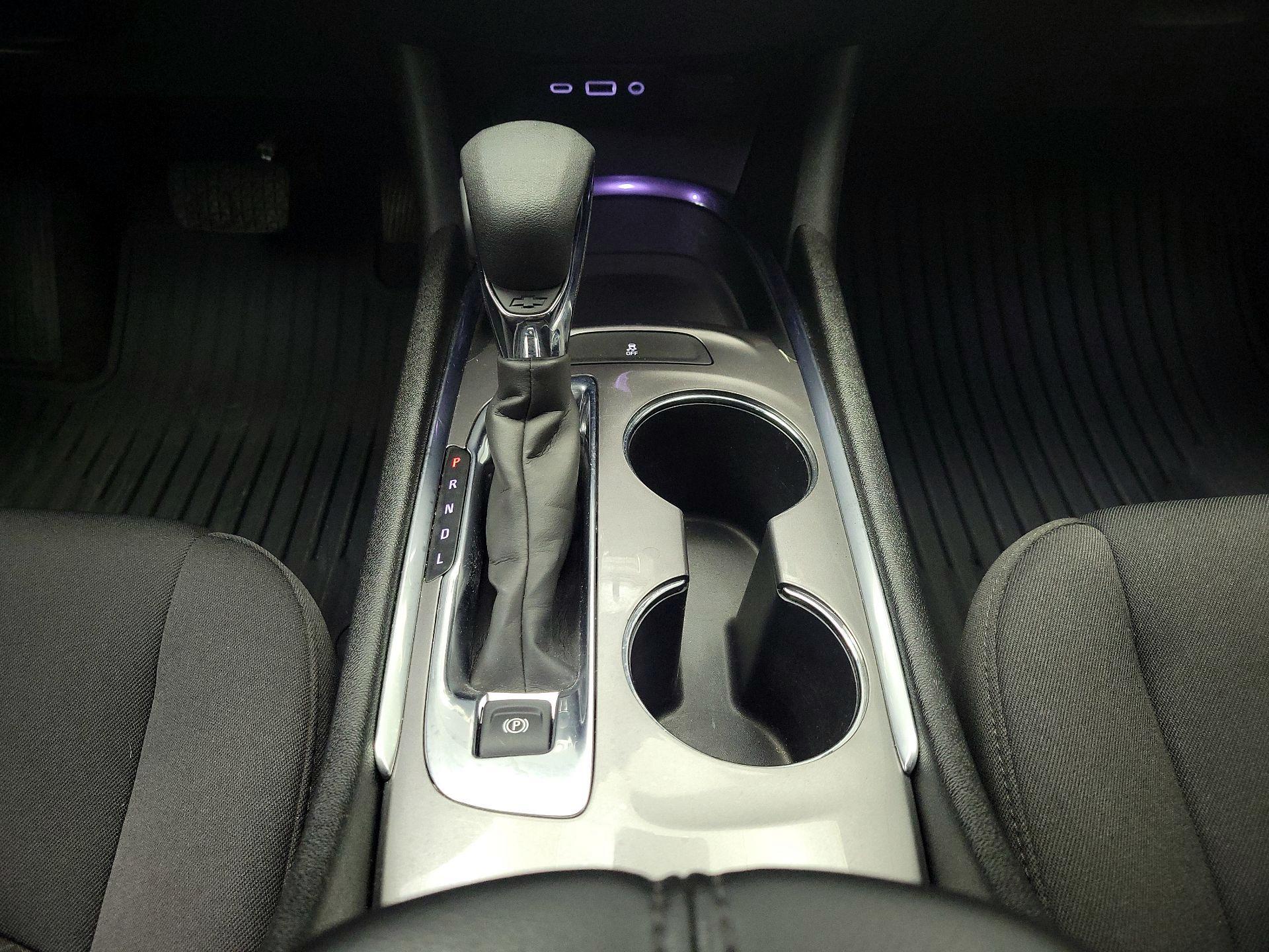 Thumbnail: 2023 Chevrolet Malibu - 17