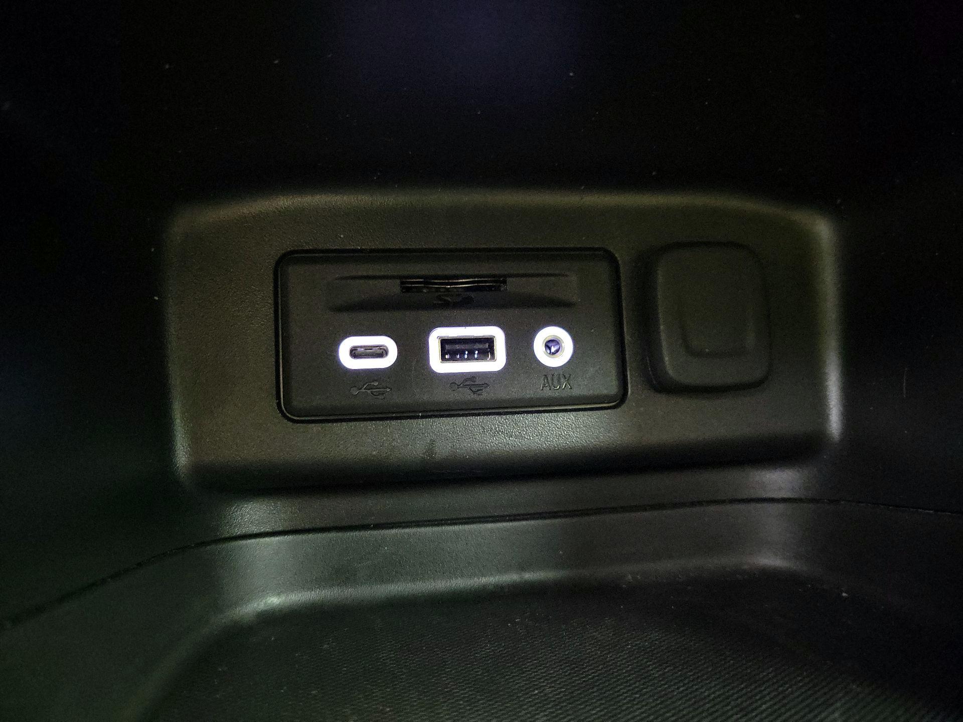 Thumbnail: 2024 Chevrolet Equinox - 18