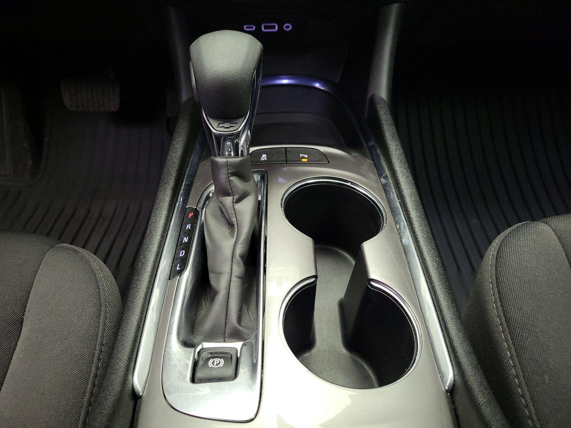 Thumbnail: 2023 Chevrolet Malibu - 17