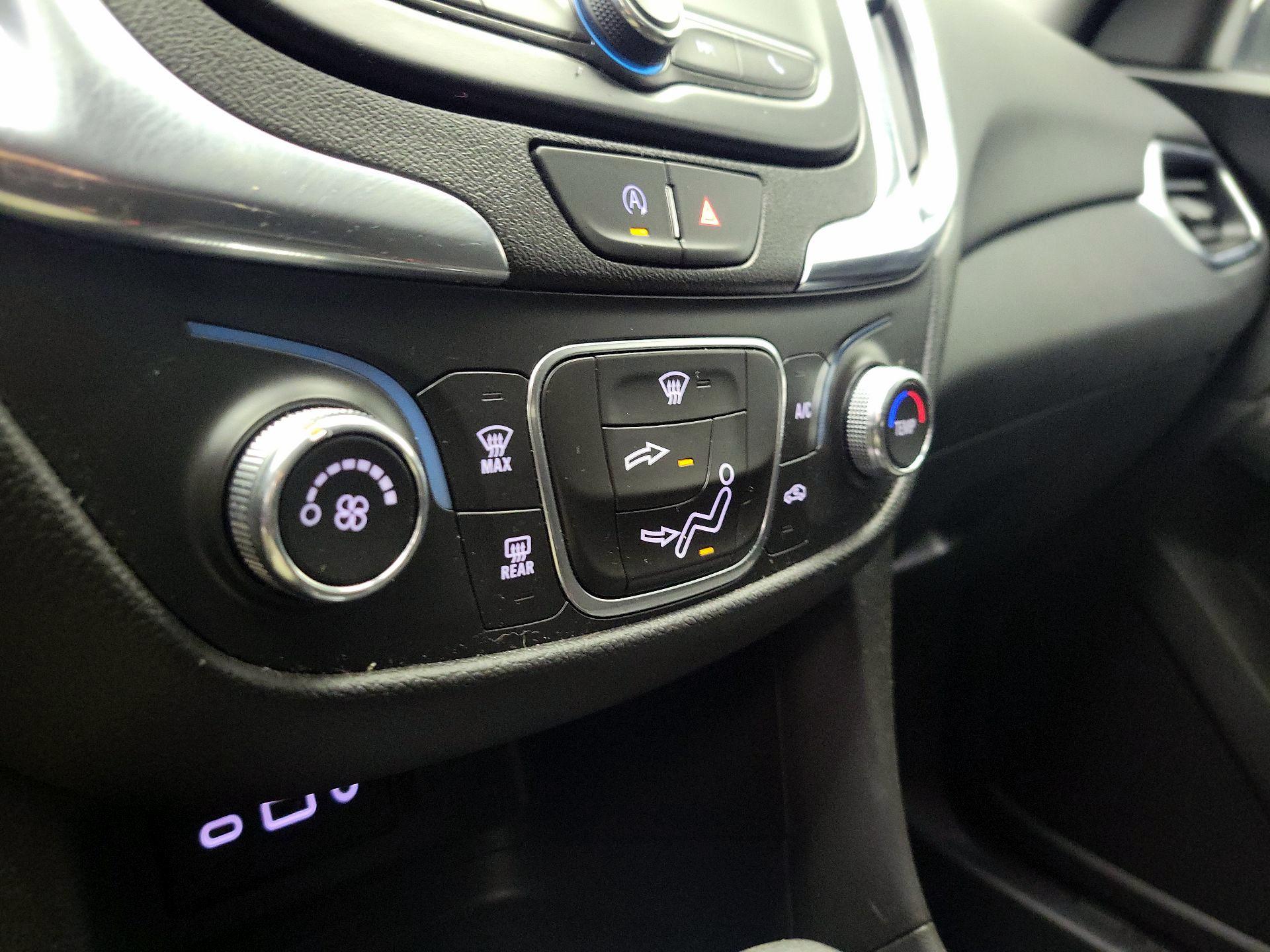 Thumbnail: 2023 Chevrolet Equinox - 16