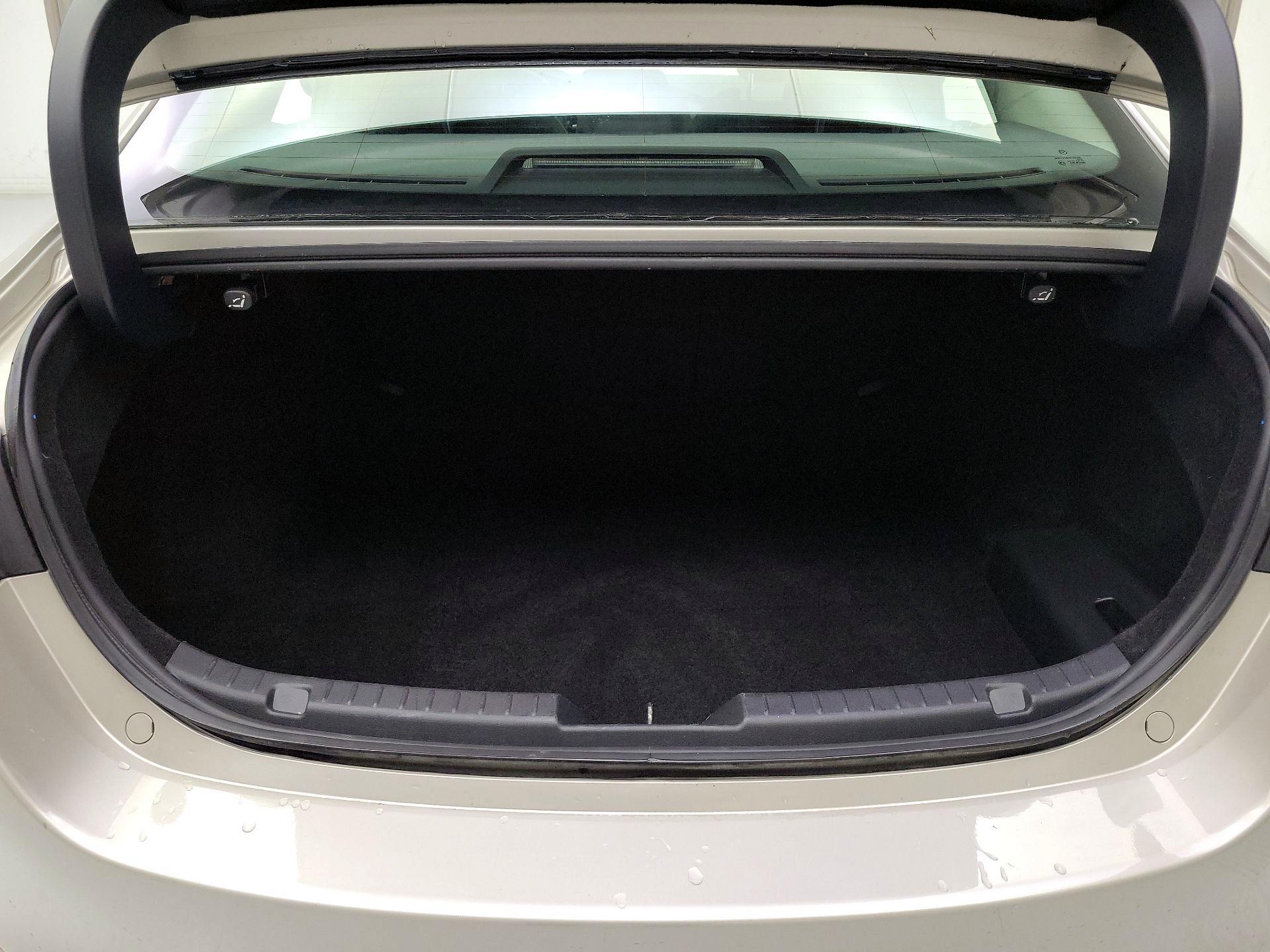 Thumbnail: 2025 Mazda Mazda3 - 19