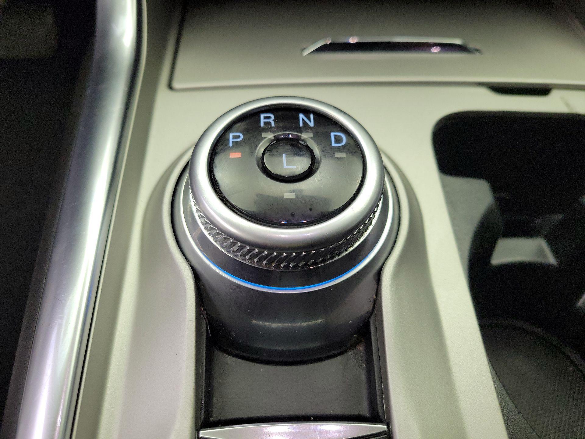 Thumbnail: 2023 Ford Explorer - 16