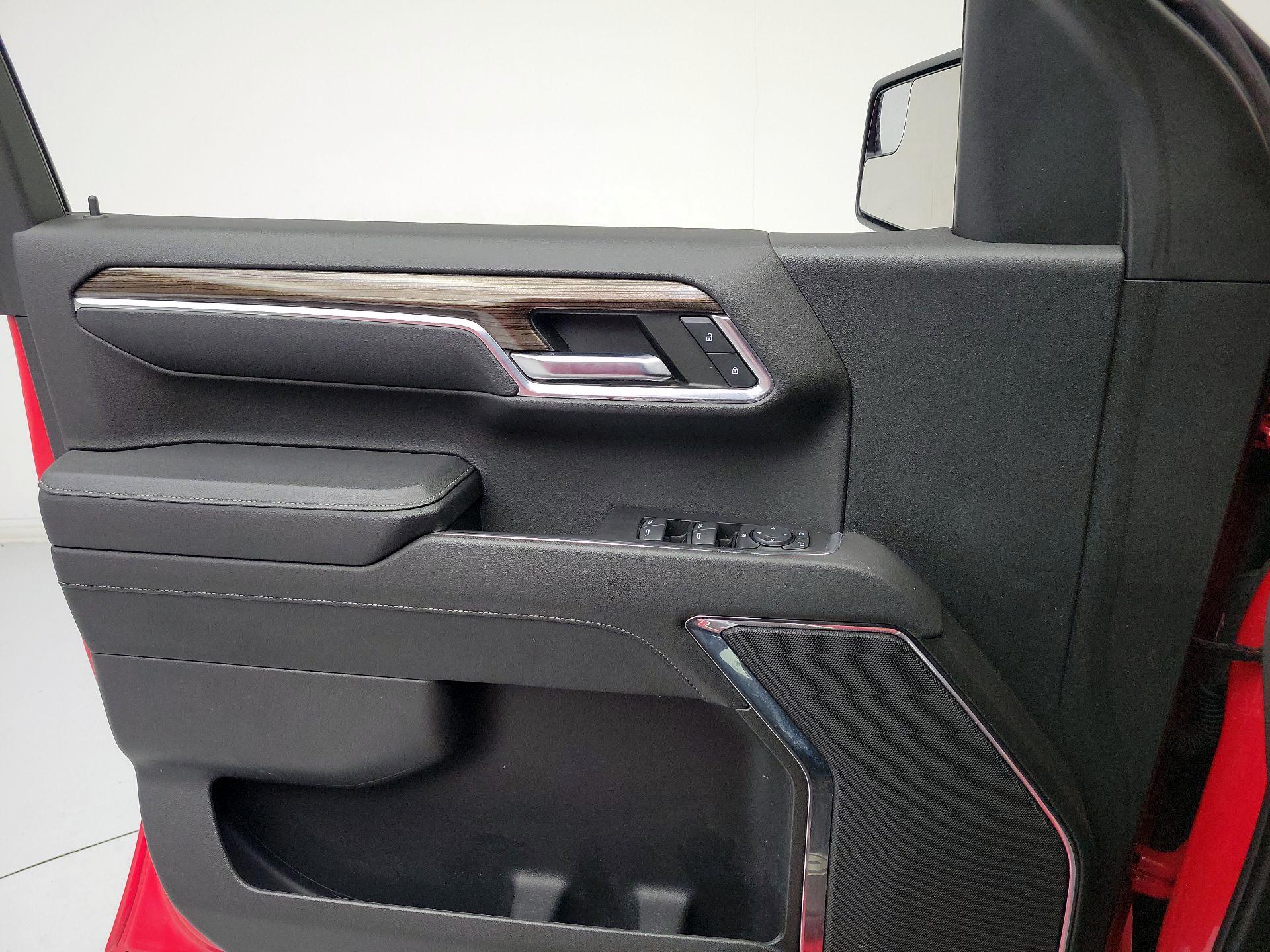 Thumbnail: 2023 Chevrolet Silverado 1500 - 12