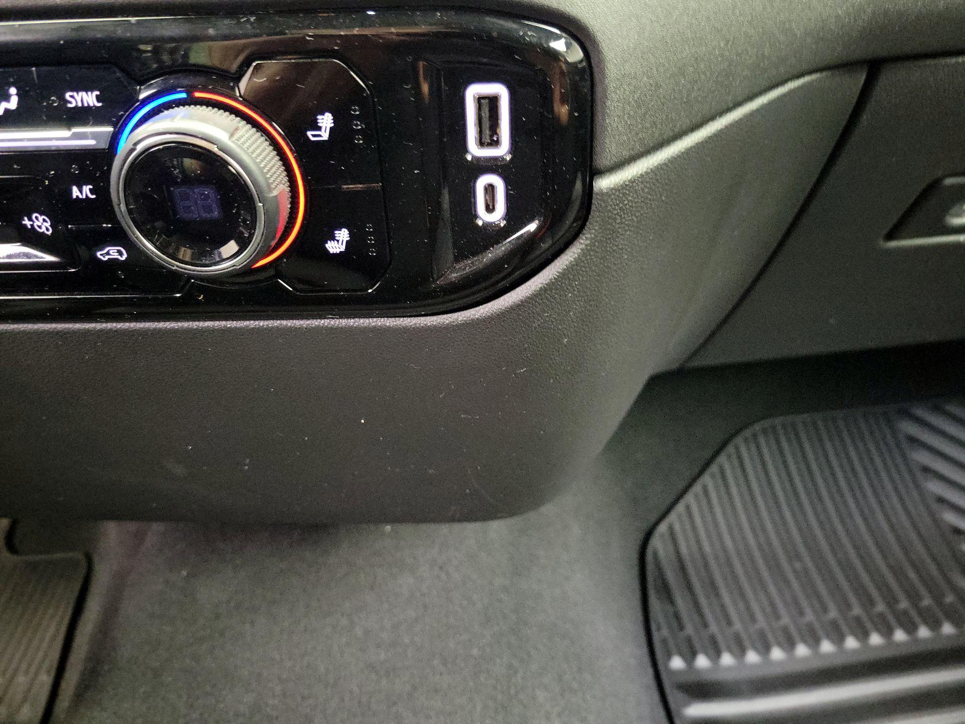 Thumbnail: 2023 Chevrolet Silverado 1500 - 19