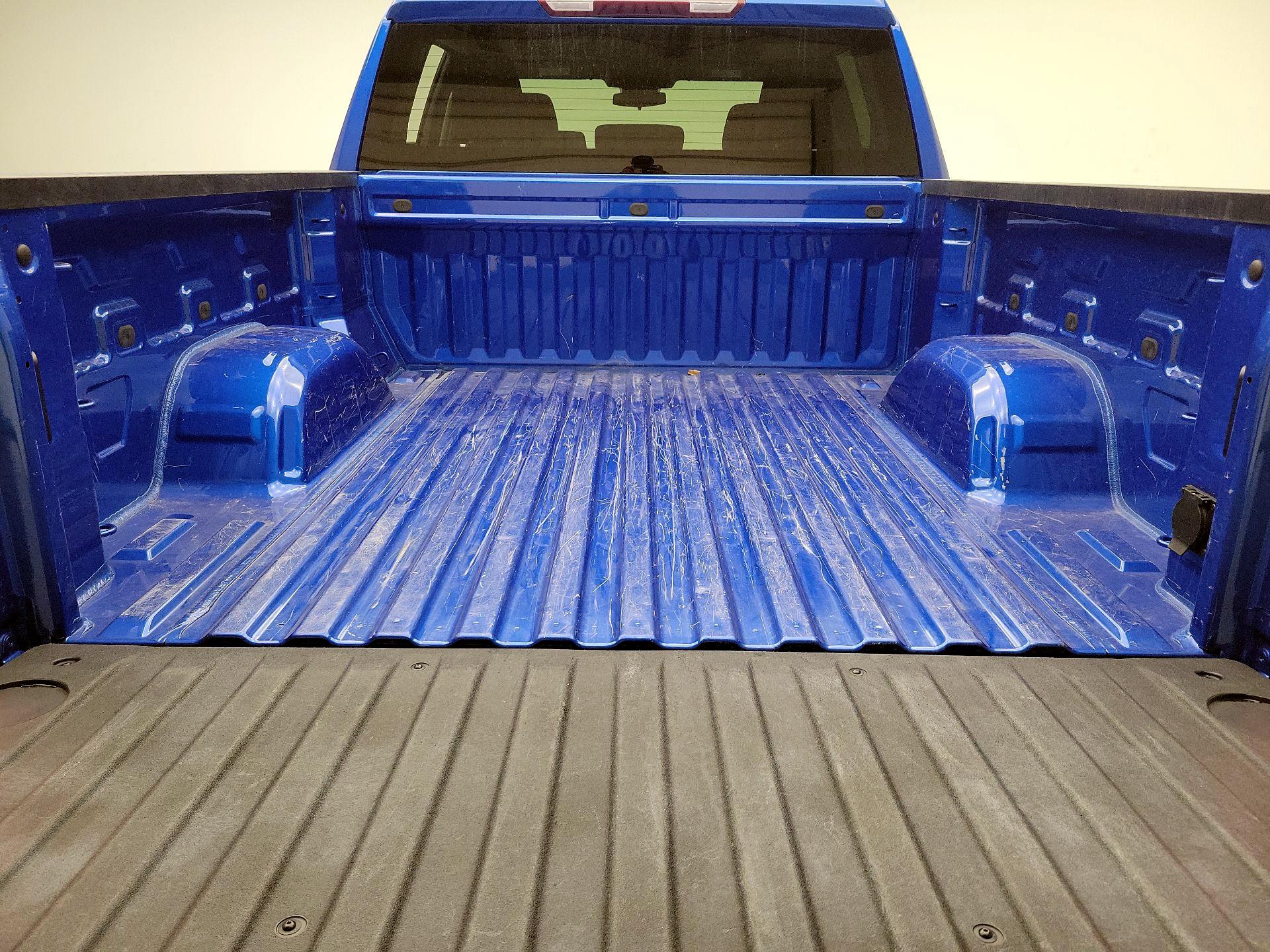 Thumbnail: 2023 Chevrolet Silverado 1500 - 20