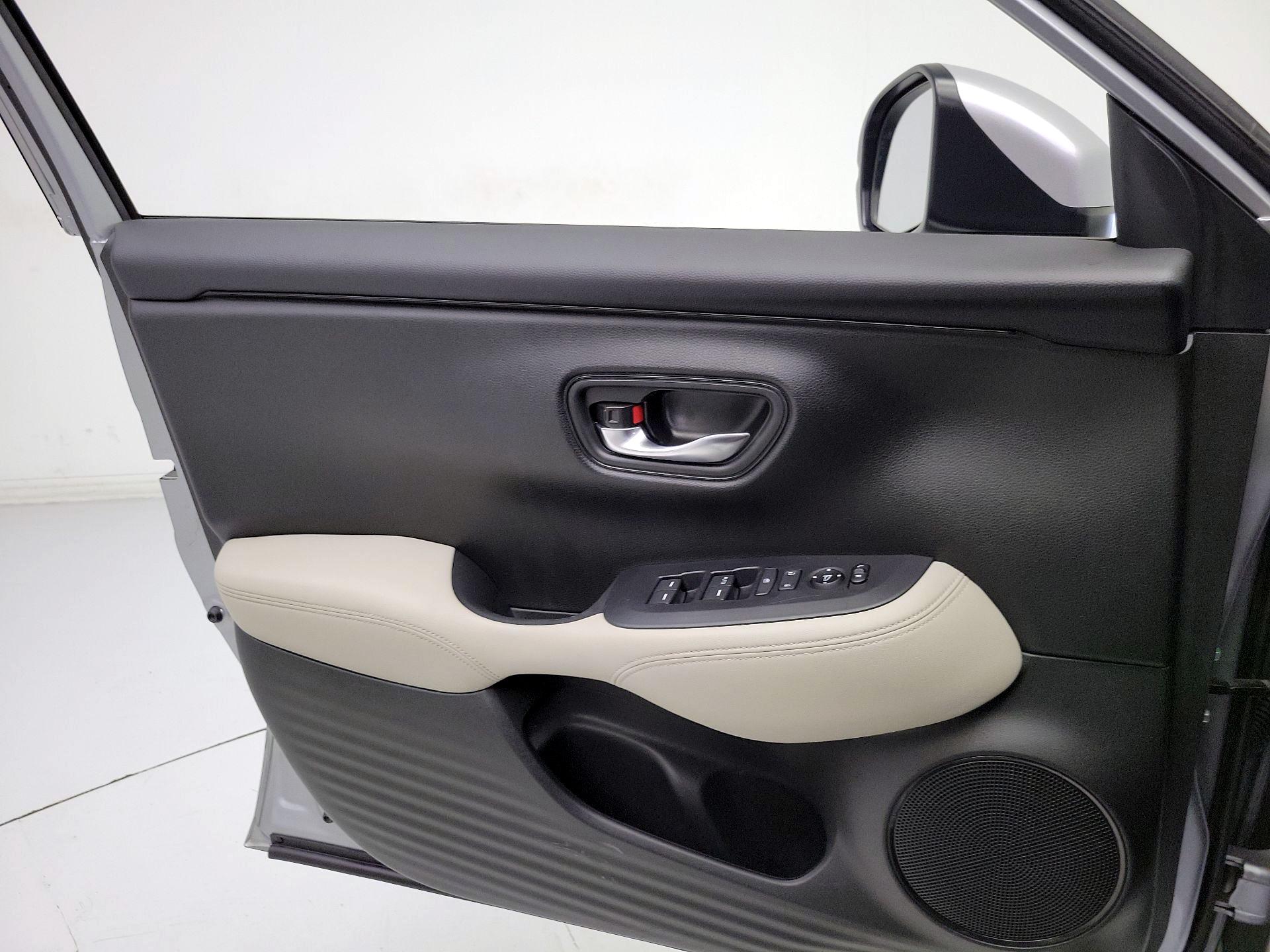 Thumbnail: 2023 Honda HR-V - 12