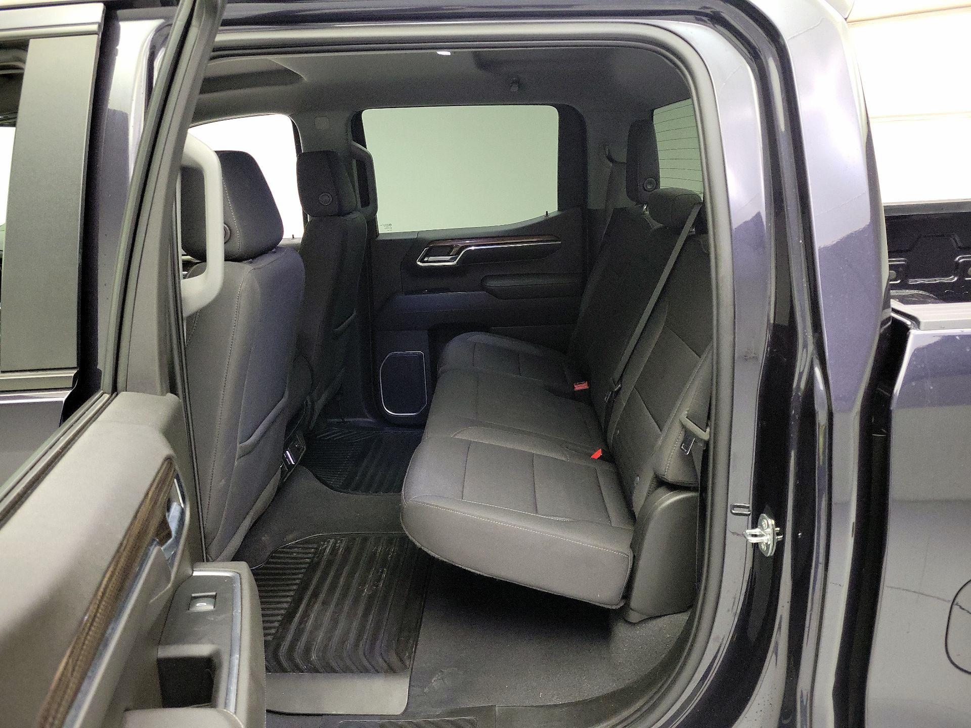 Thumbnail: 2022 Chevrolet Silverado 1500 - 20