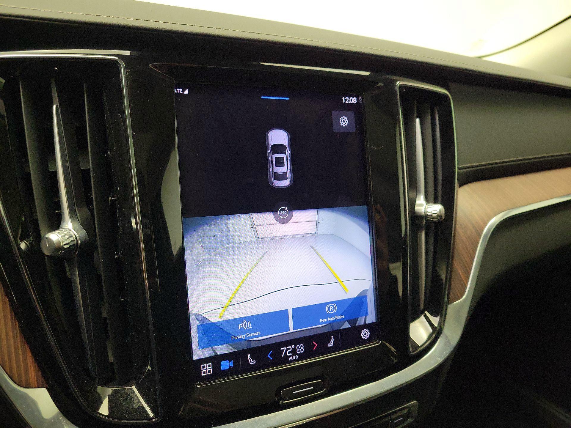 Thumbnail: 2023 Volvo S60 - 13