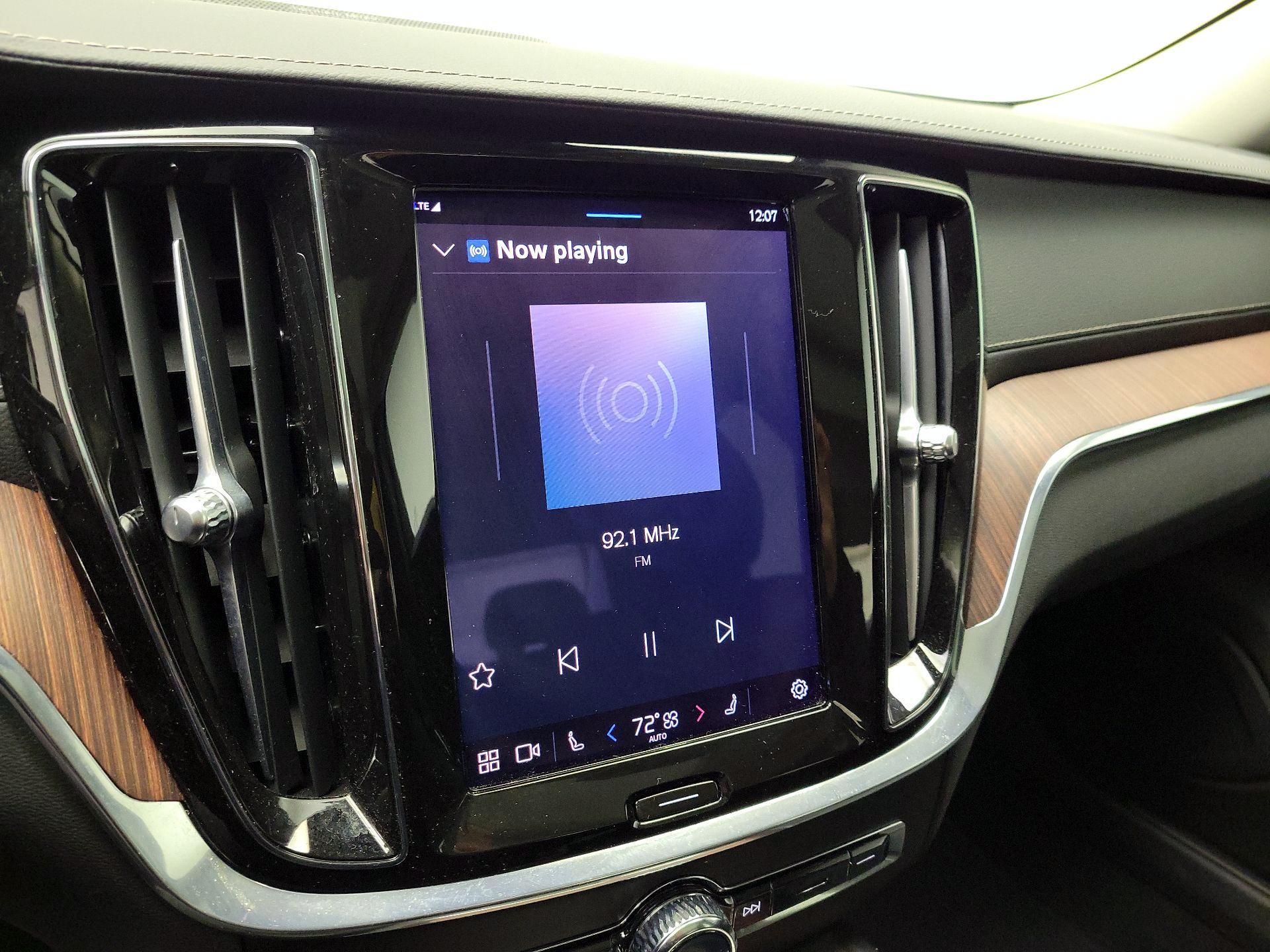 Thumbnail: 2023 Volvo S60 - 14