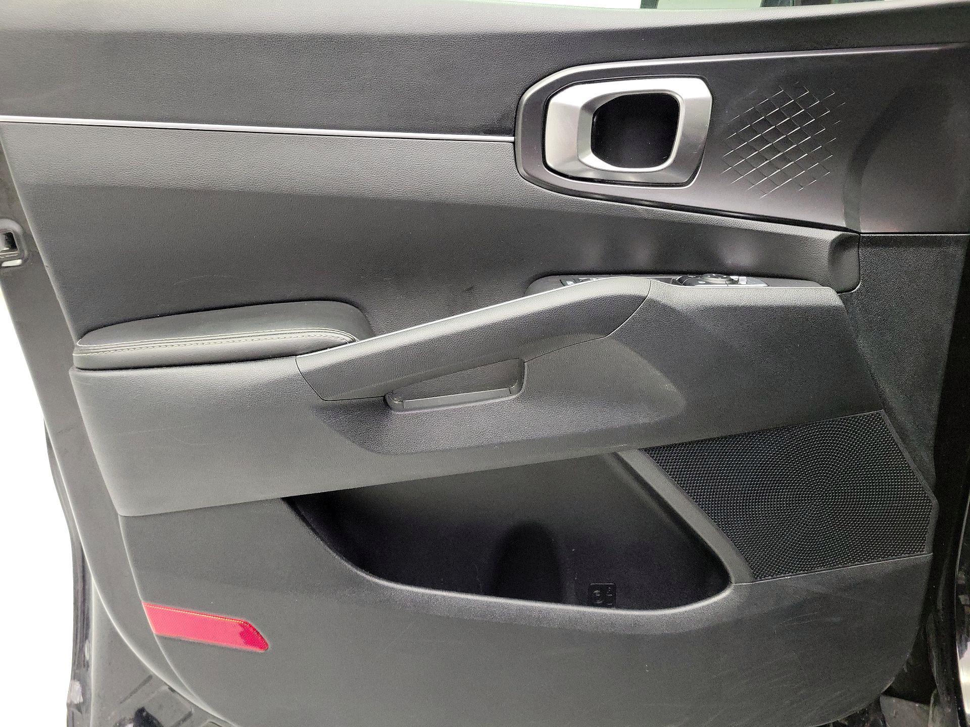 Thumbnail: 2024 Kia Sorento - 12