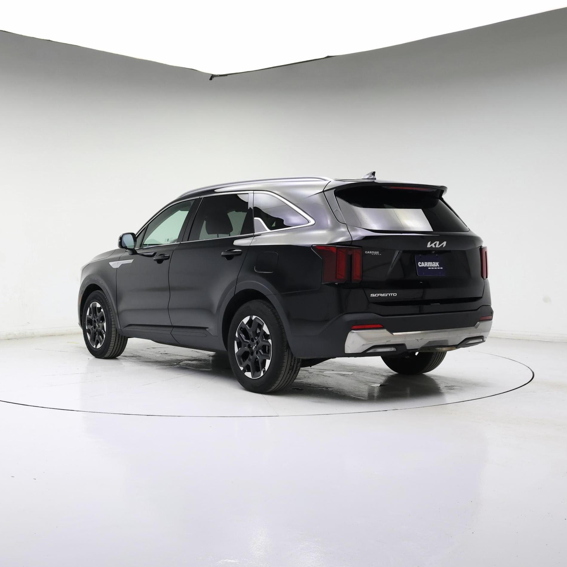 Thumbnail: 2024 Kia Sorento - 2