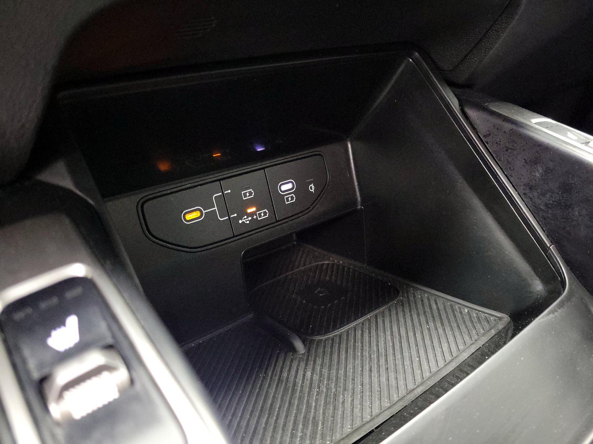 Thumbnail: 2024 Kia Sorento - 19