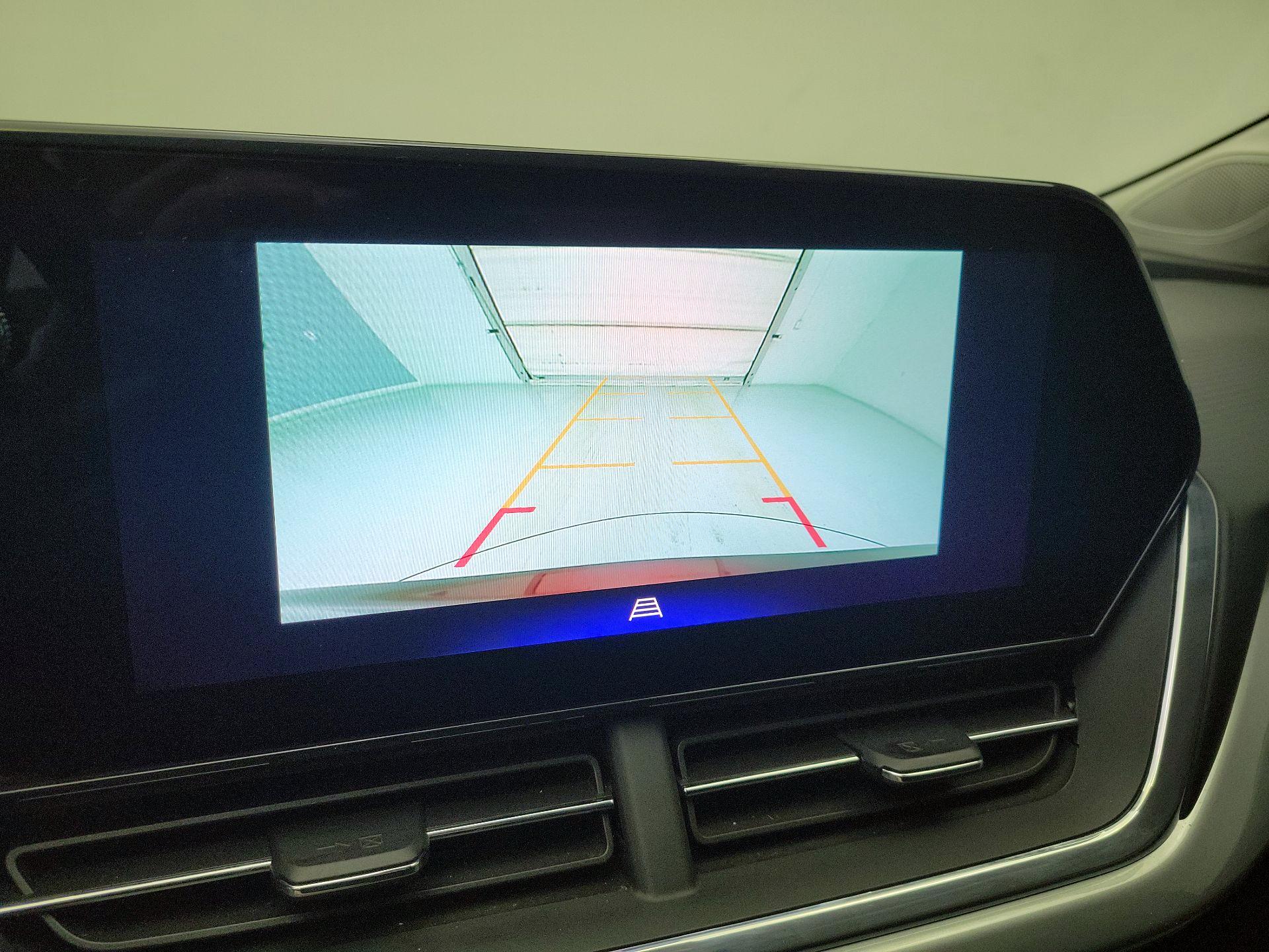 Thumbnail: 2025 Chevrolet Trax - 14