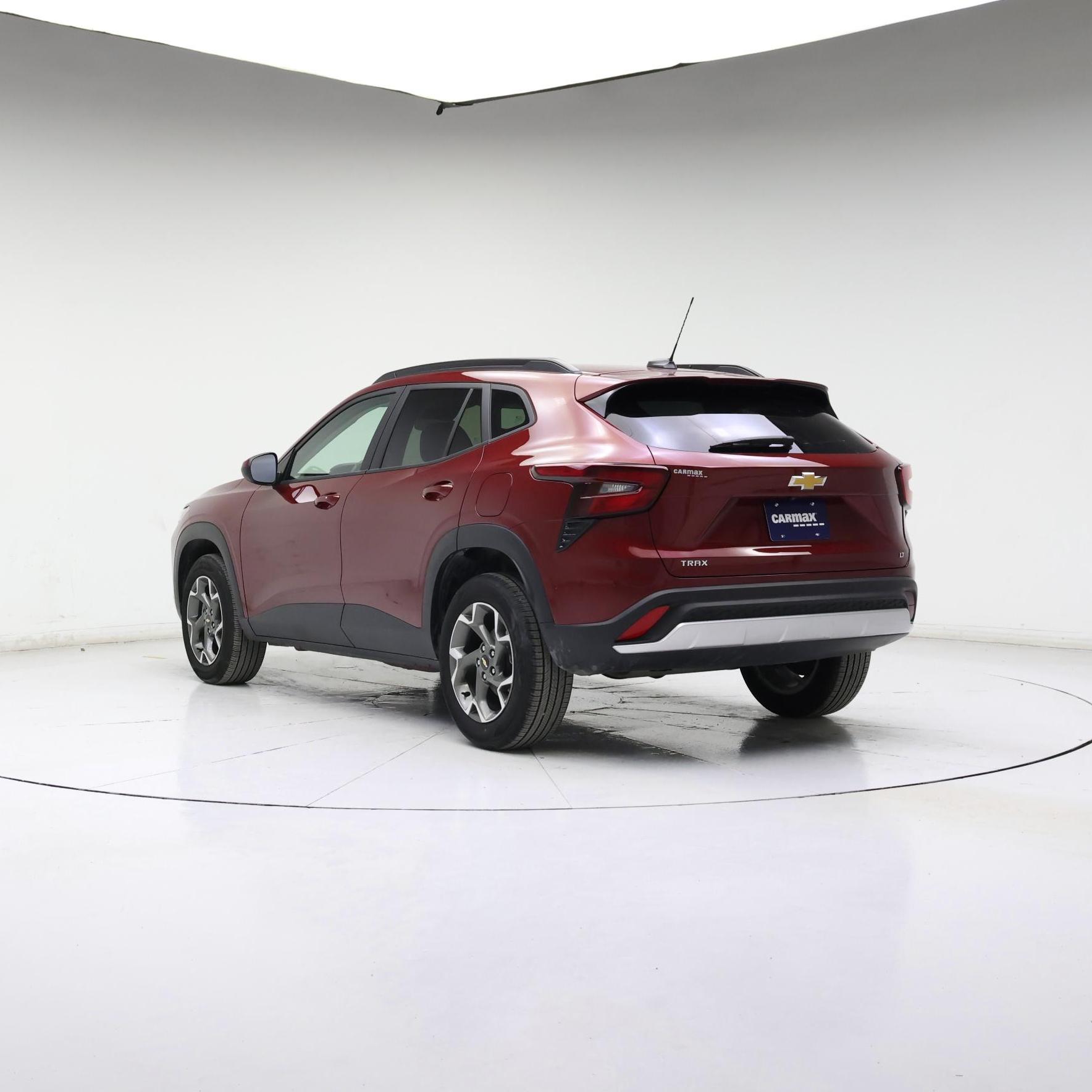 Thumbnail: 2025 Chevrolet Trax - 2