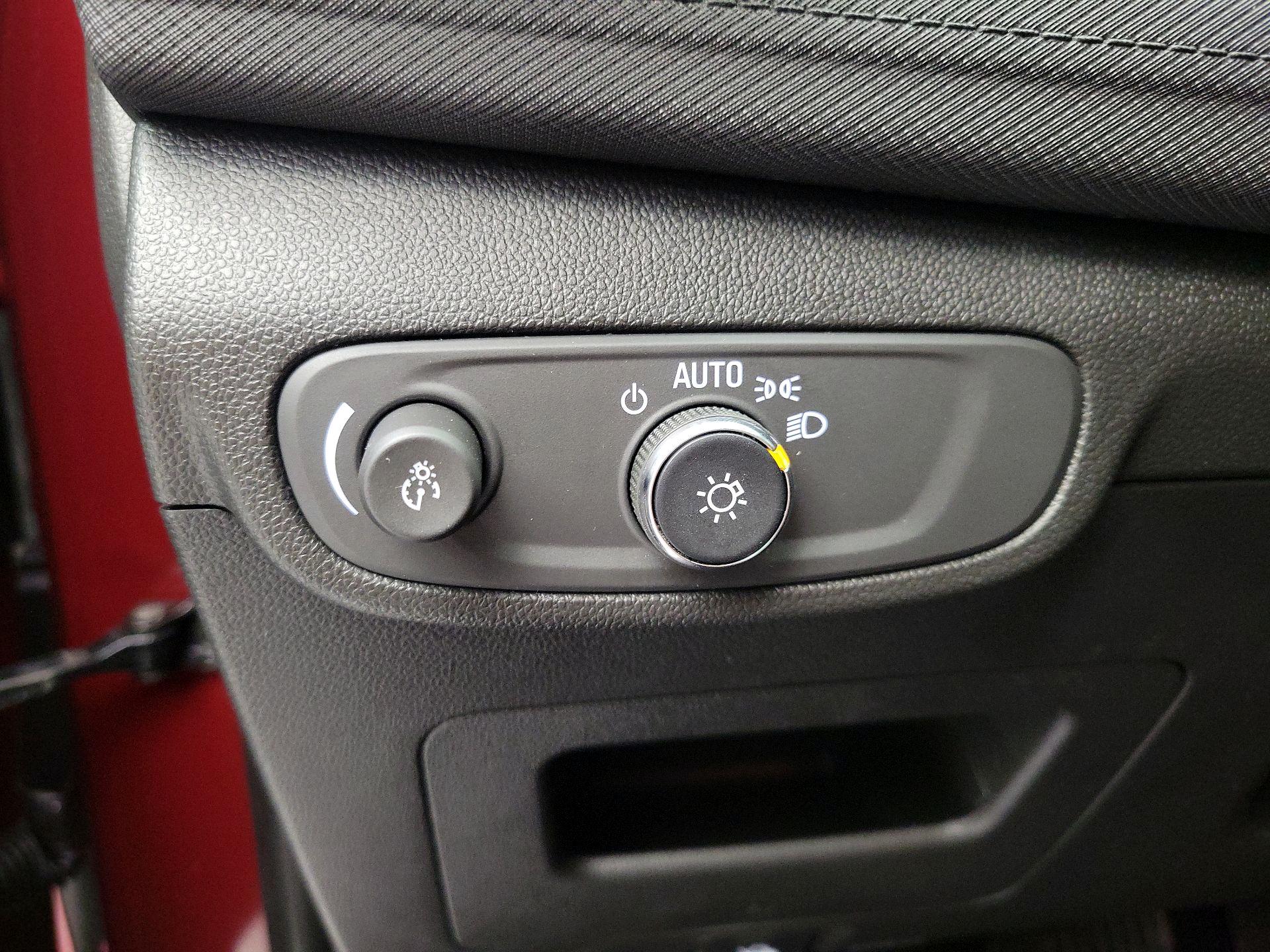 Thumbnail: 2024 Chevrolet TrailBlazer - 13