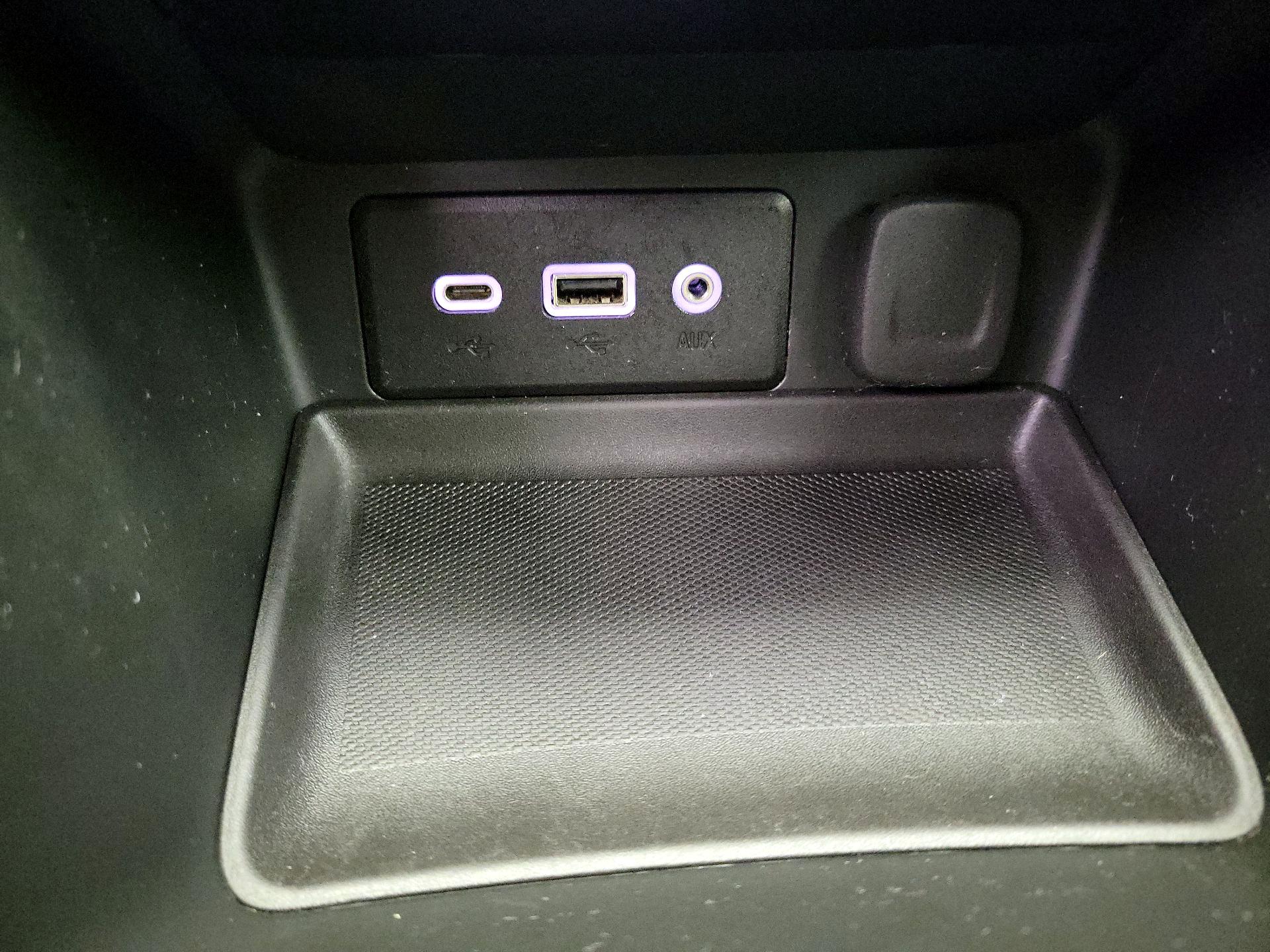 Thumbnail: 2021 GMC Terrain - 18