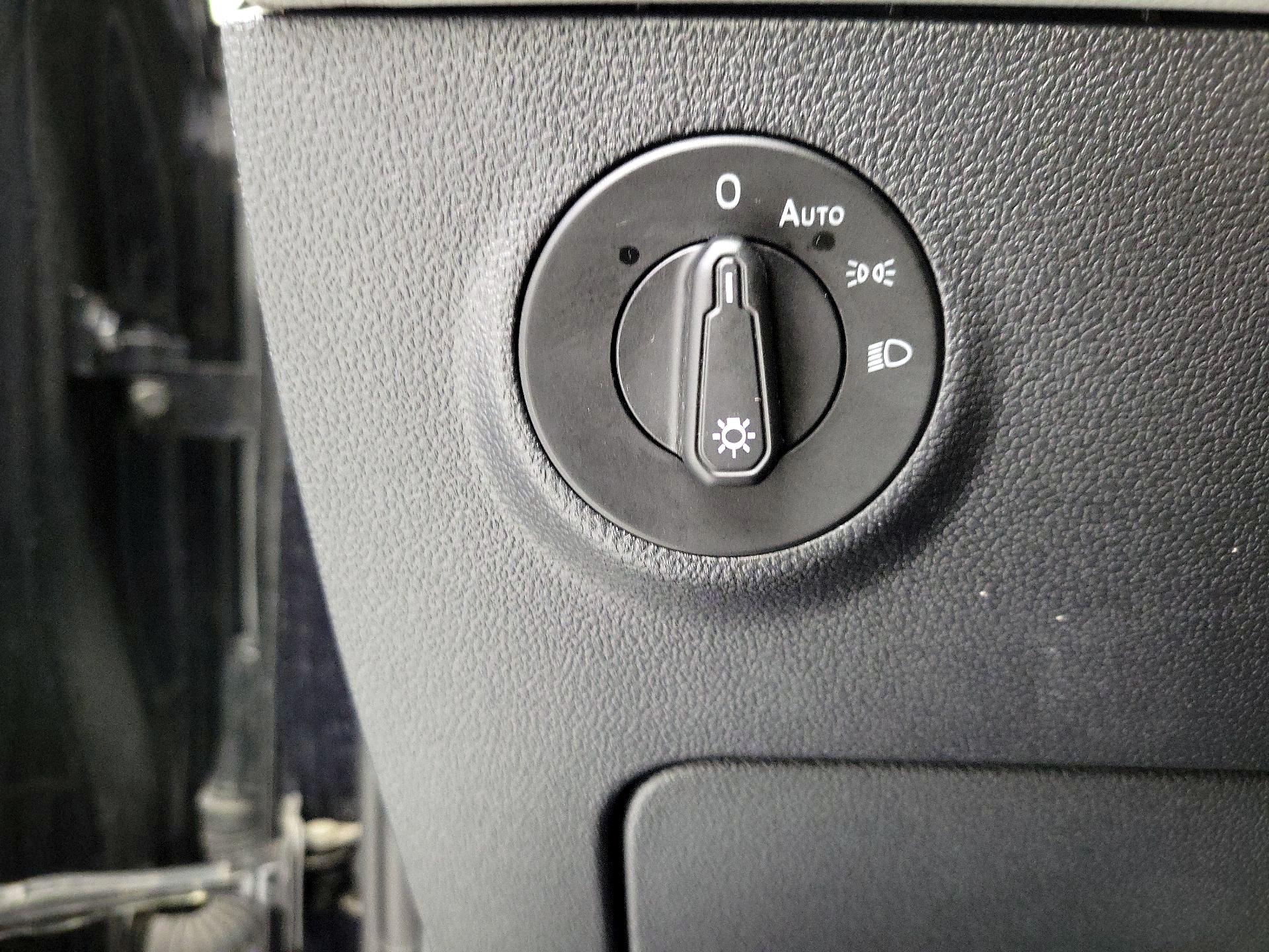 Thumbnail: 2024 Volkswagen Taos - 13