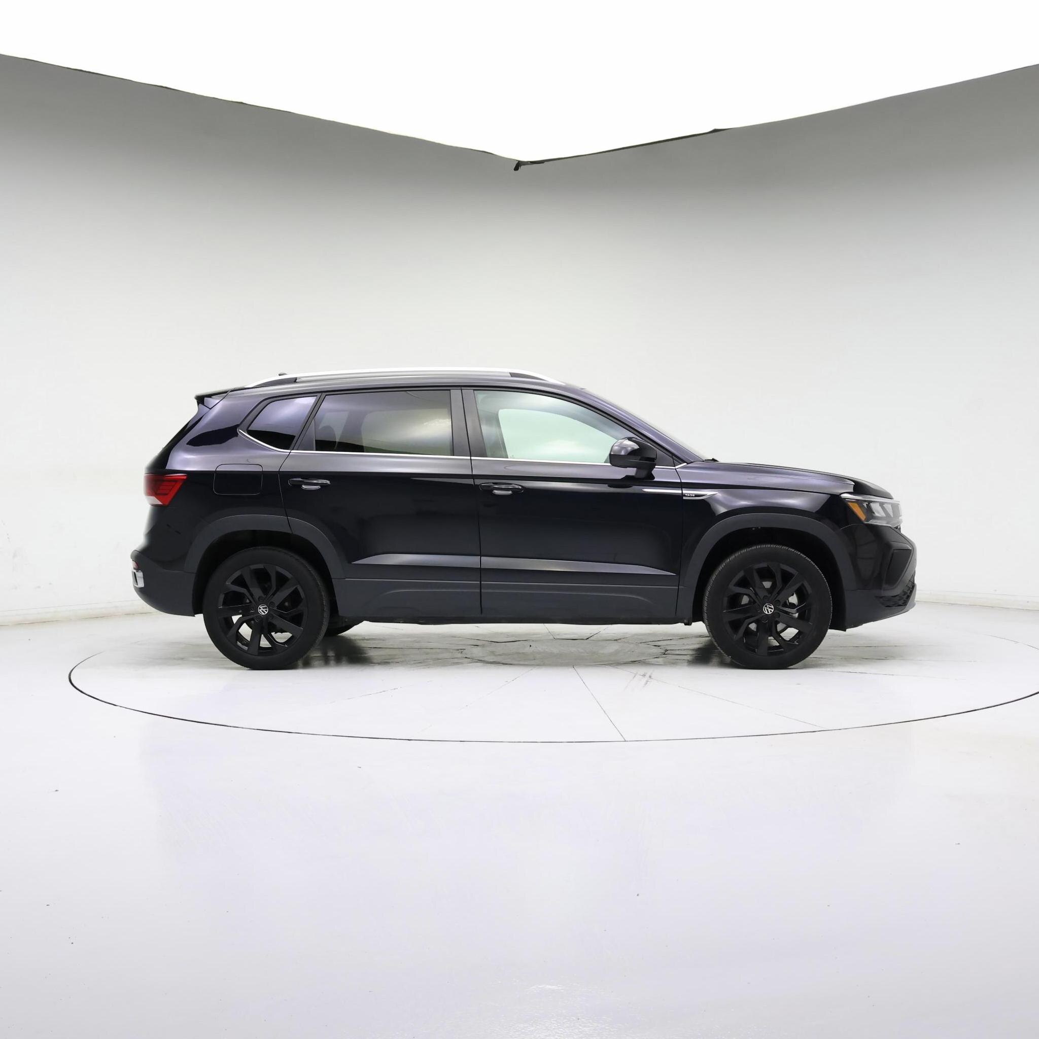 Thumbnail: 2024 Volkswagen Taos - 7