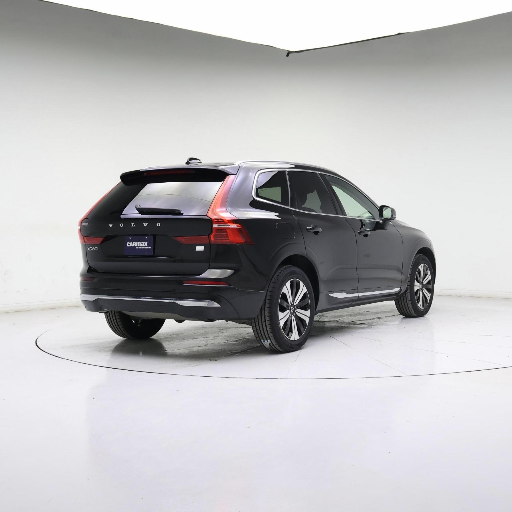 Thumbnail: 2023 Volvo XC60 - 8