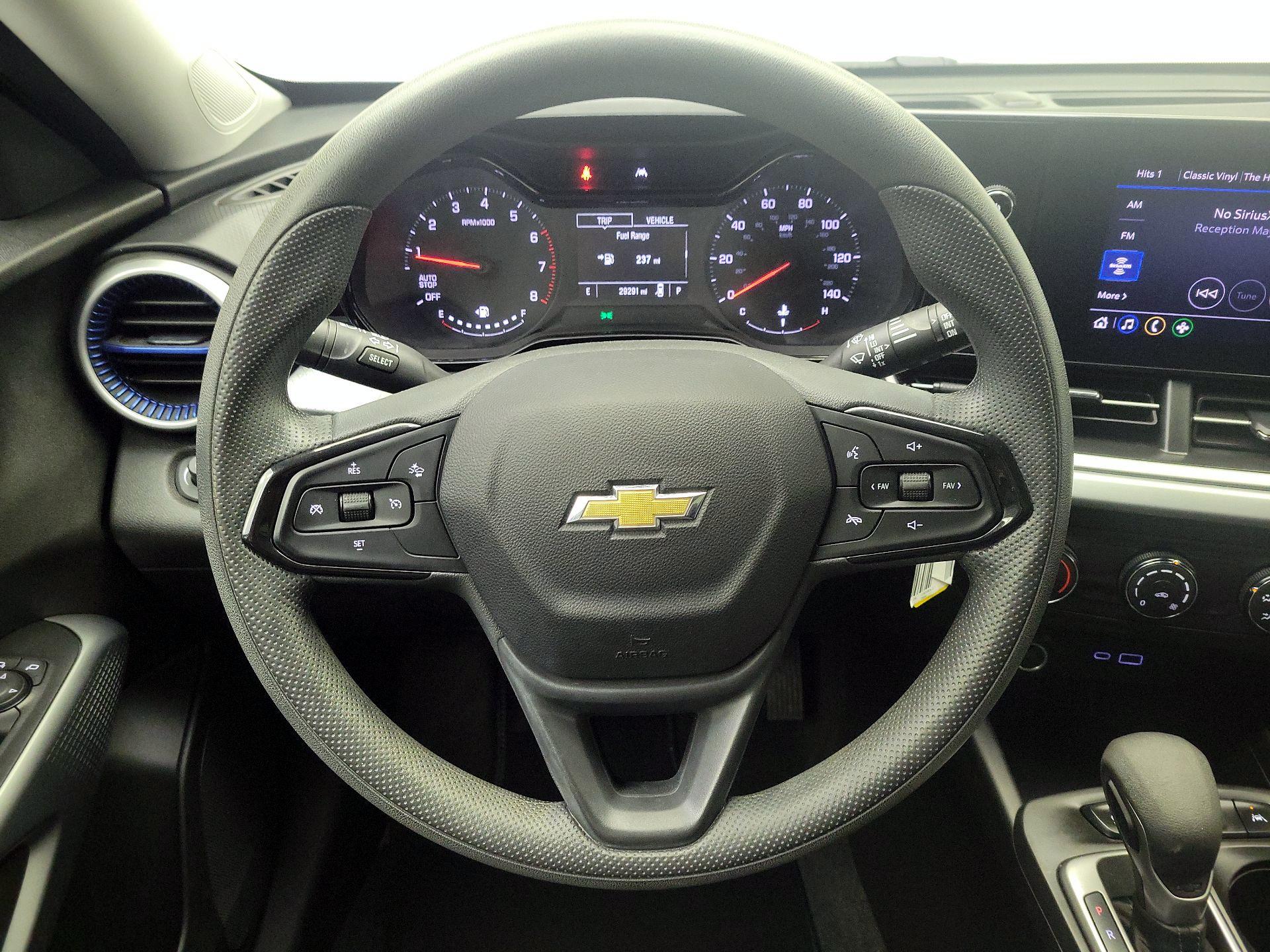 Thumbnail: 2024 Chevrolet Trax - 10