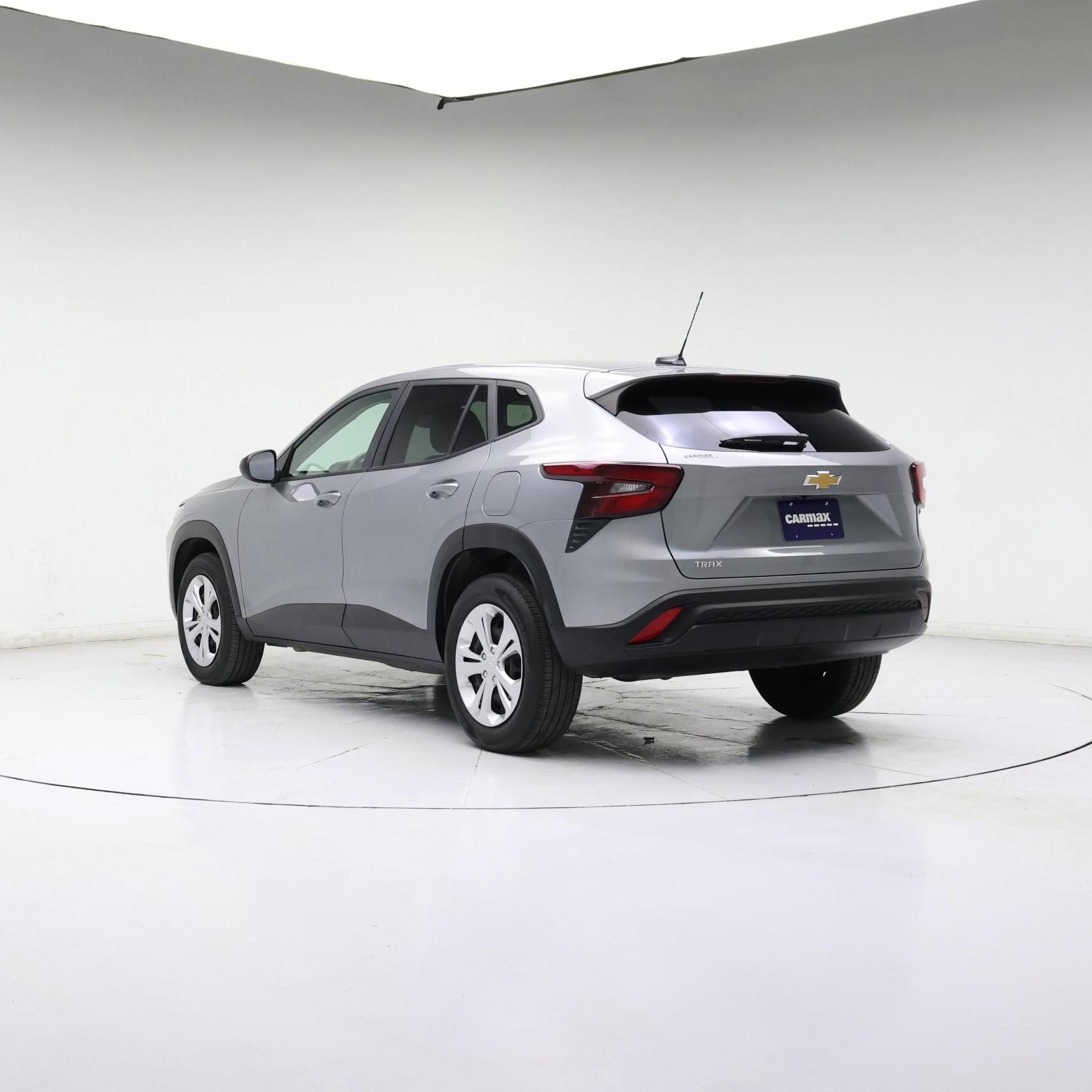 Thumbnail: 2024 Chevrolet Trax - 2