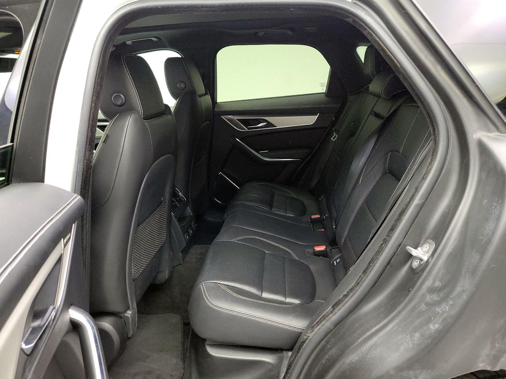 Thumbnail: 2024 Jaguar F-Pace - 20