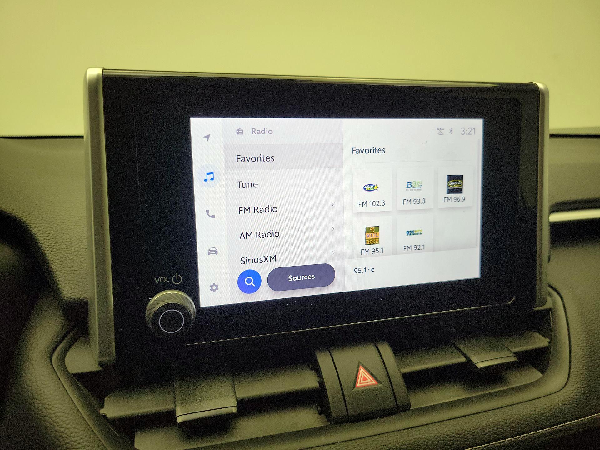 Thumbnail: 2025 Toyota RAV4 - 15