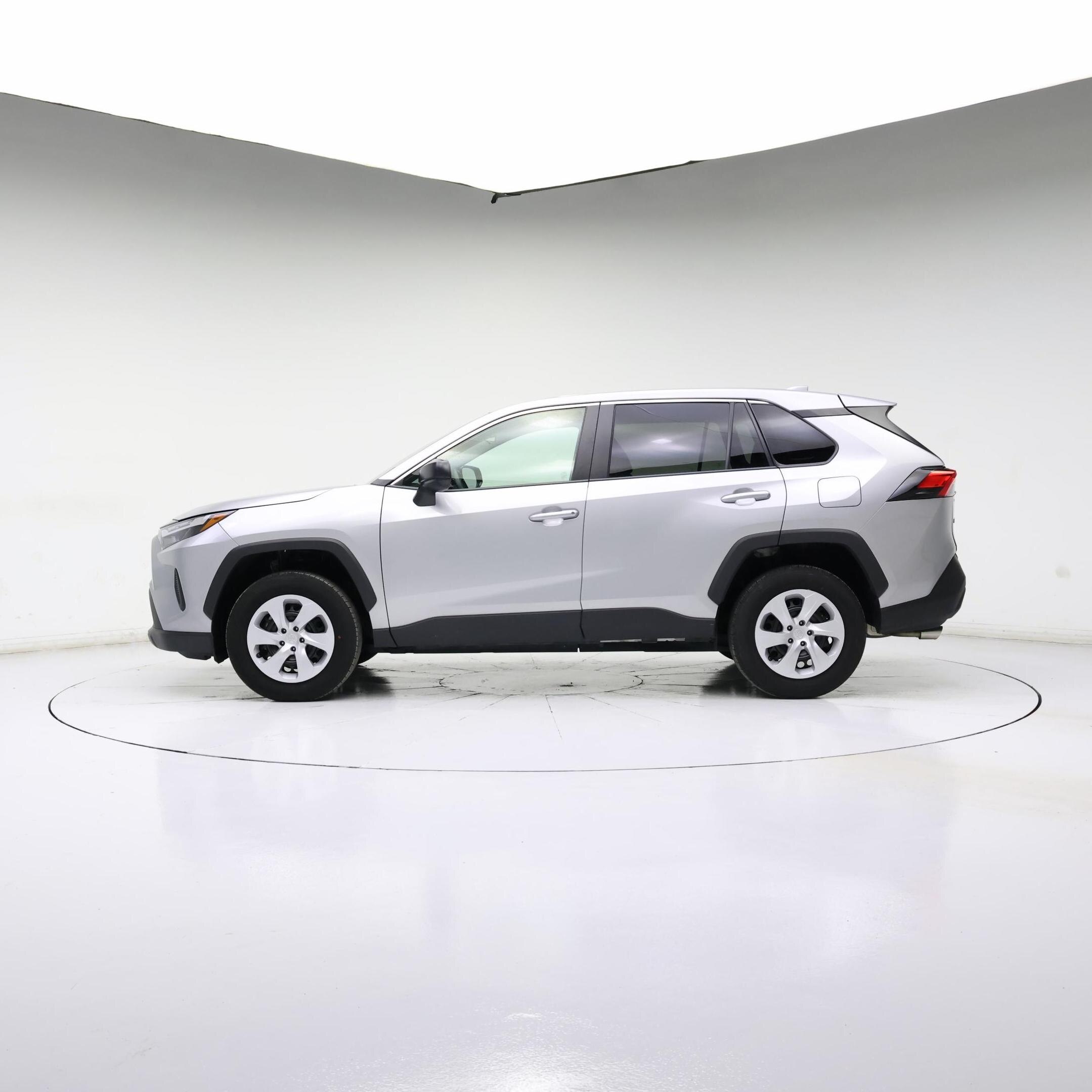 Thumbnail: 2025 Toyota RAV4 - 3