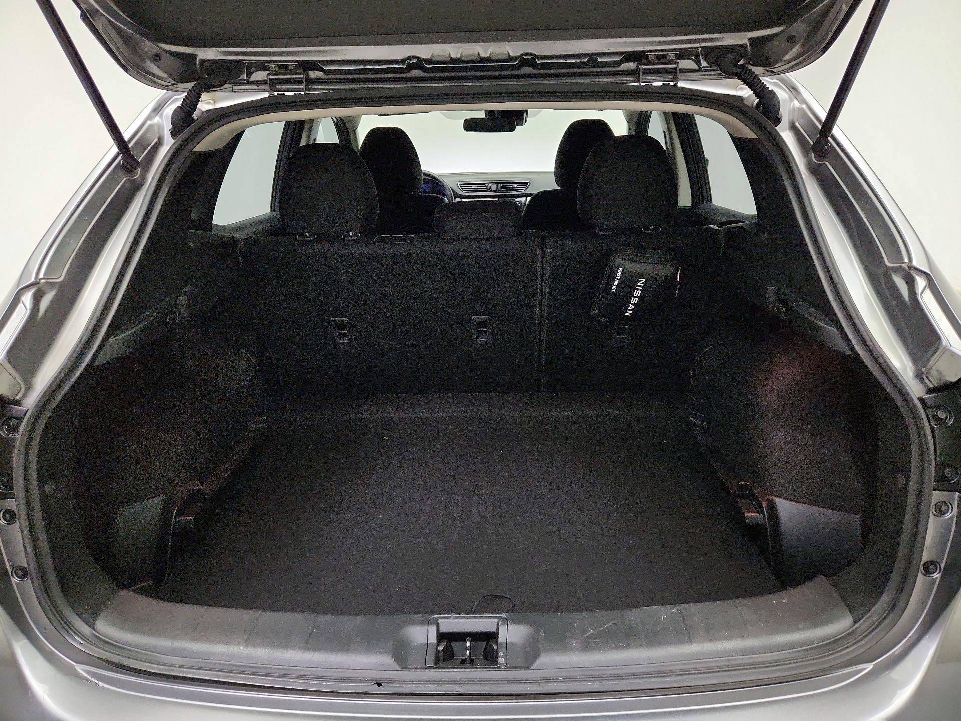 Thumbnail: 2022 Nissan Rogue Sport - 20