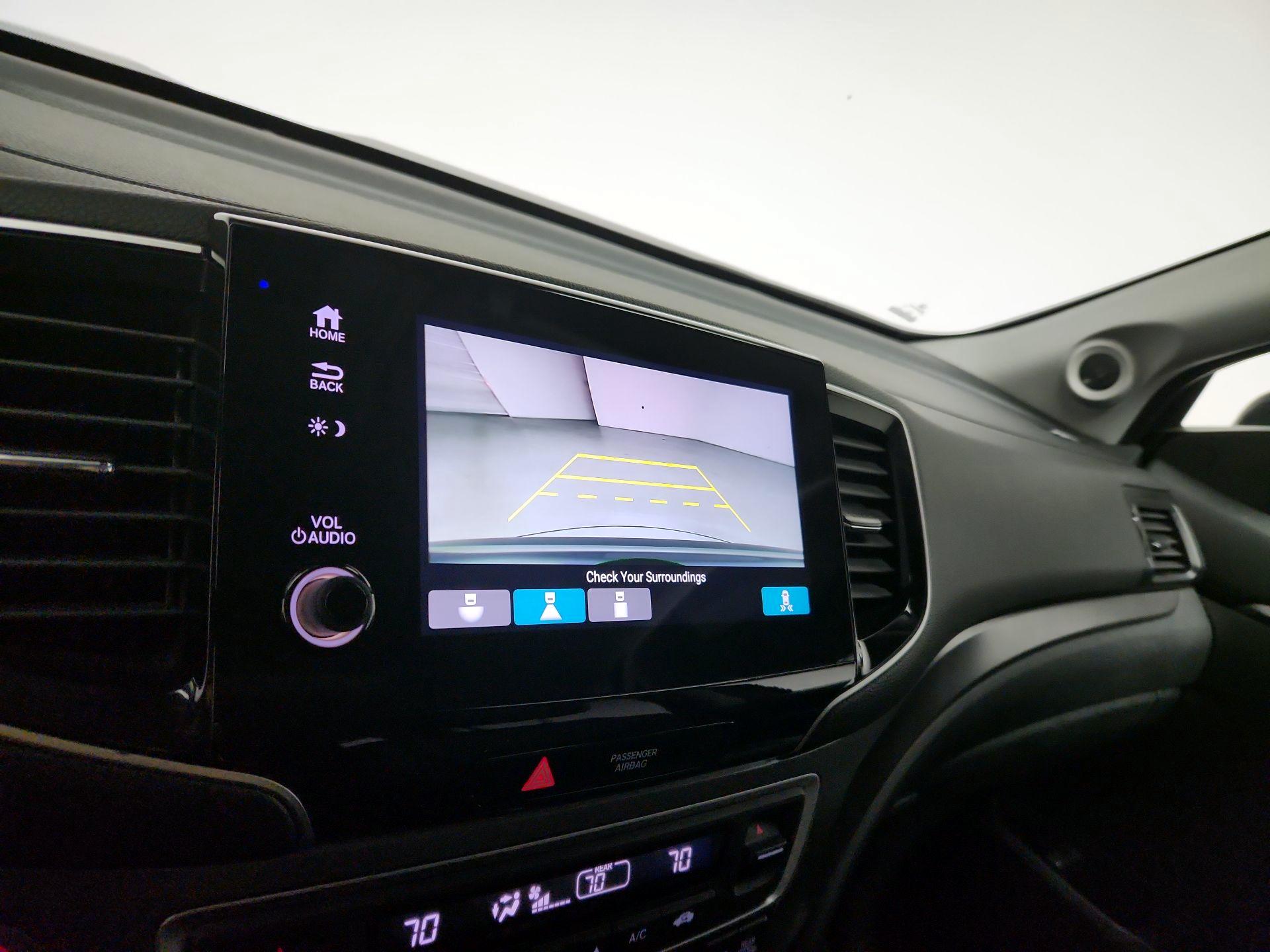 Thumbnail: 2020 Honda Pilot - 14