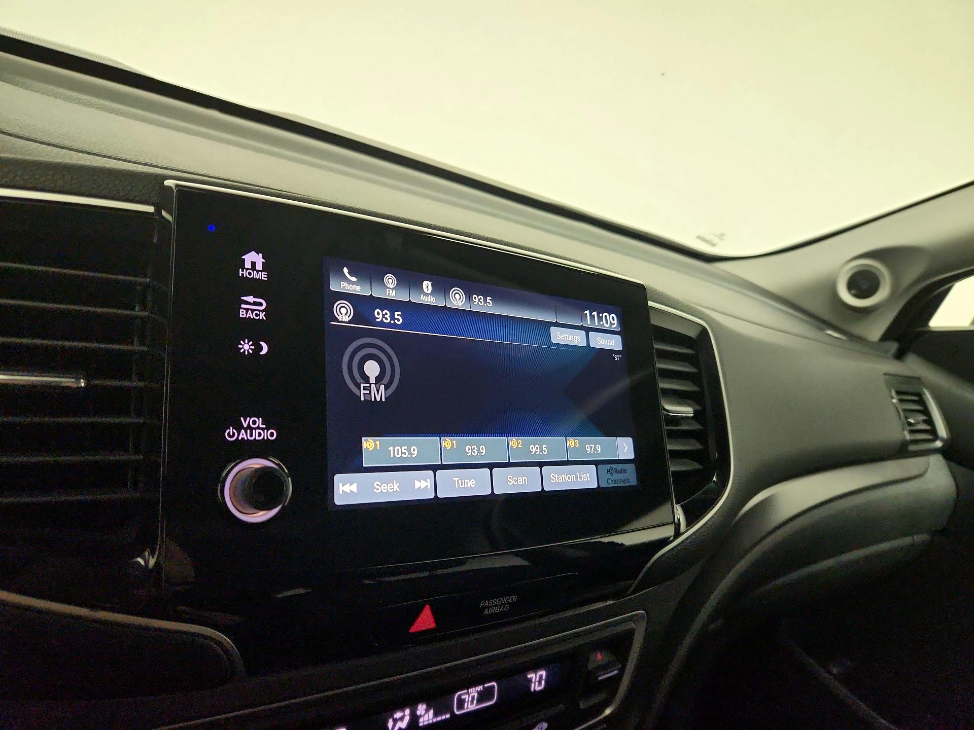 Thumbnail: 2020 Honda Pilot - 15